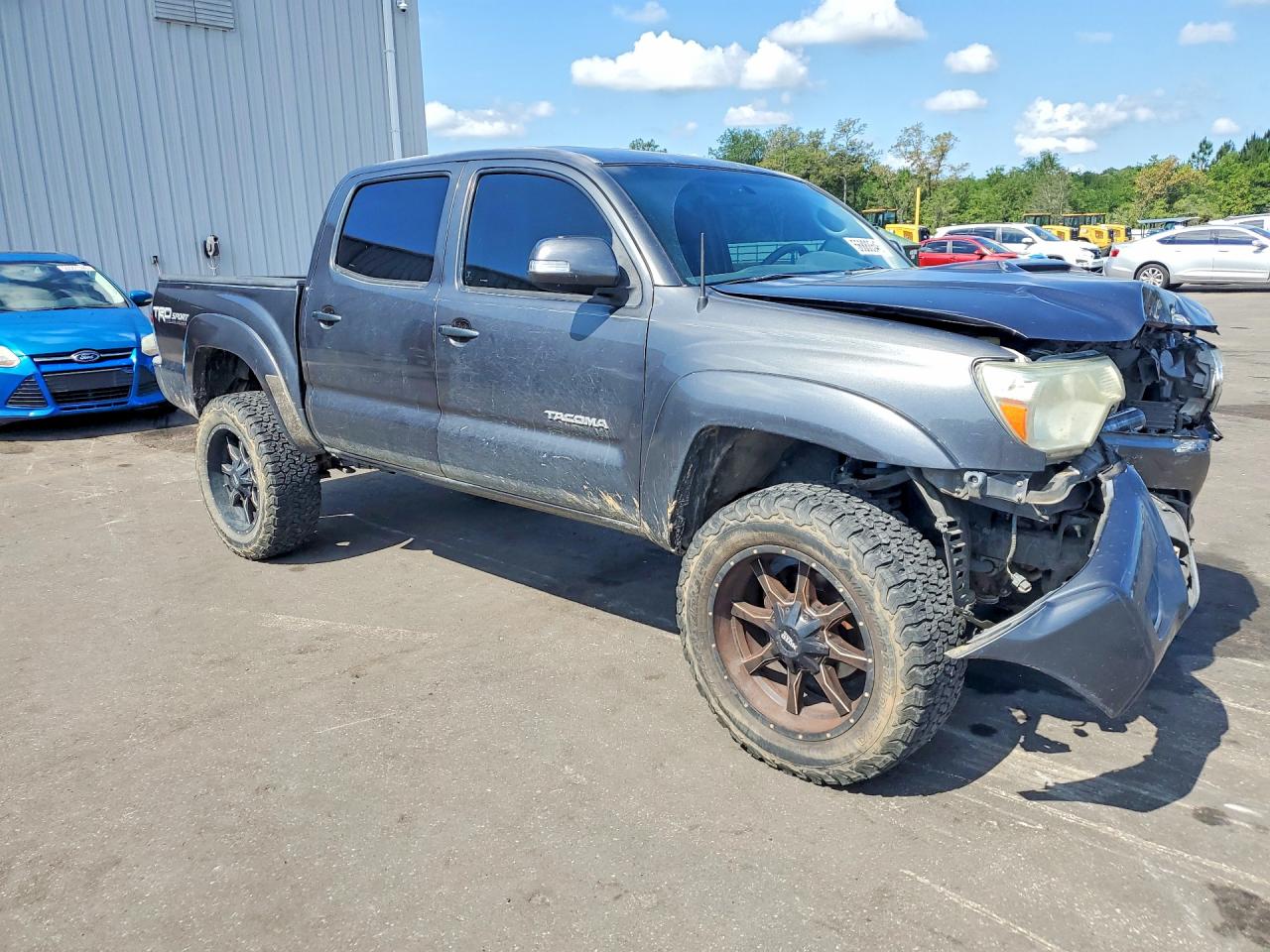 2014 Toyota Tacoma Double Cab Gray vin: 3TMLU4EN2EM163475