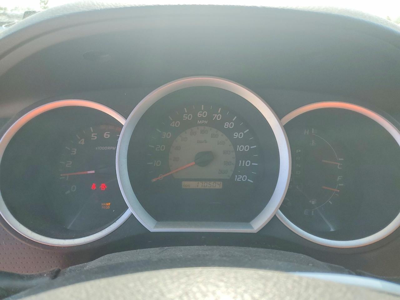 2010 Toyota Tacoma Double Cab White vin: 3TMLU4EN3AM039905