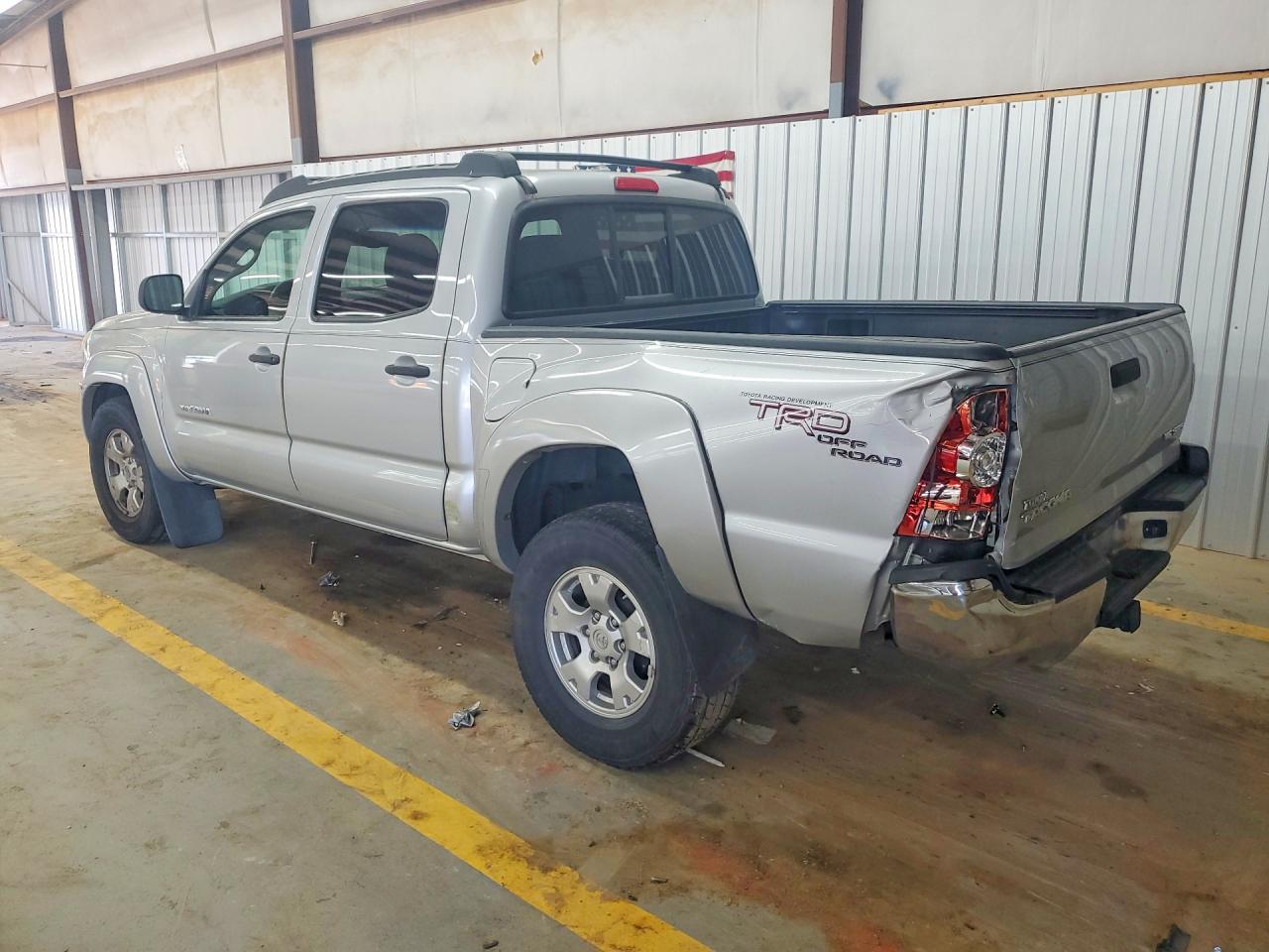 2010 Toyota Tacoma Base Серебряный vin: 3TMLU4EN3AM040066