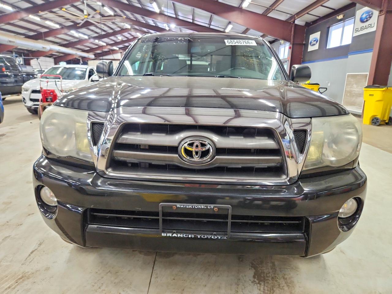 2010 Toyota Tacoma Black vin: 3TMLU4EN3AM042884