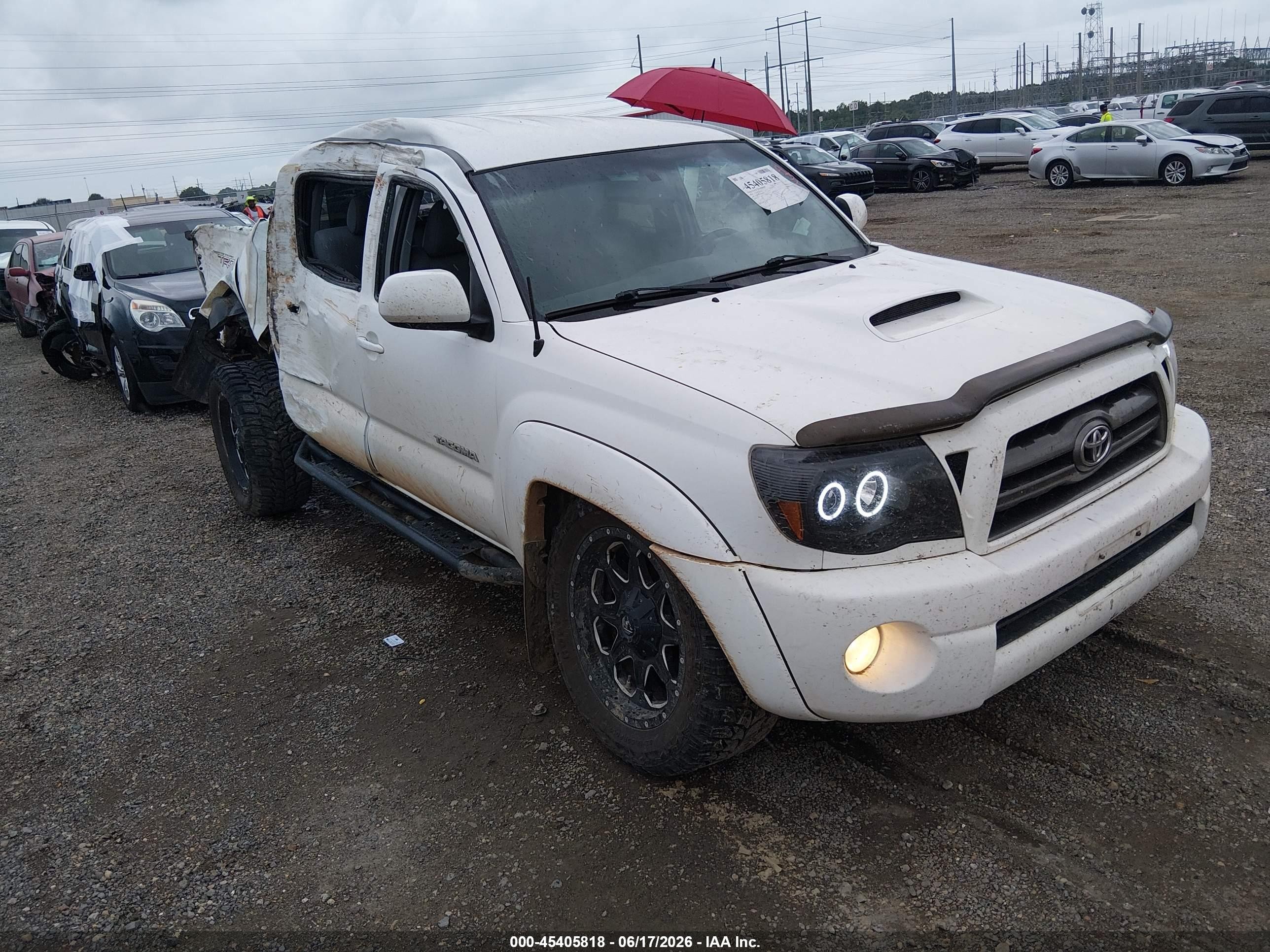 2010 Toyota Tacoma Base V6 White vin: 3TMLU4EN3AM045915