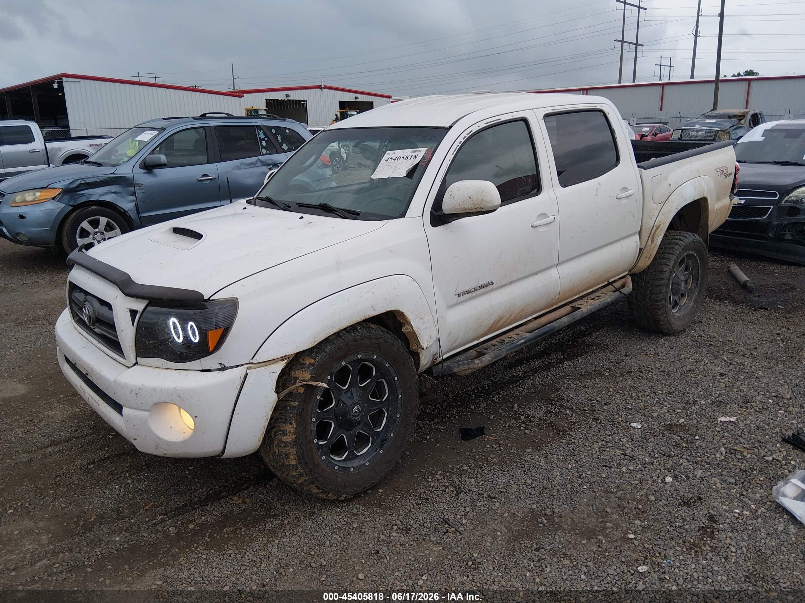 2010 Toyota Tacoma Base V6 White vin: 3TMLU4EN3AM045915