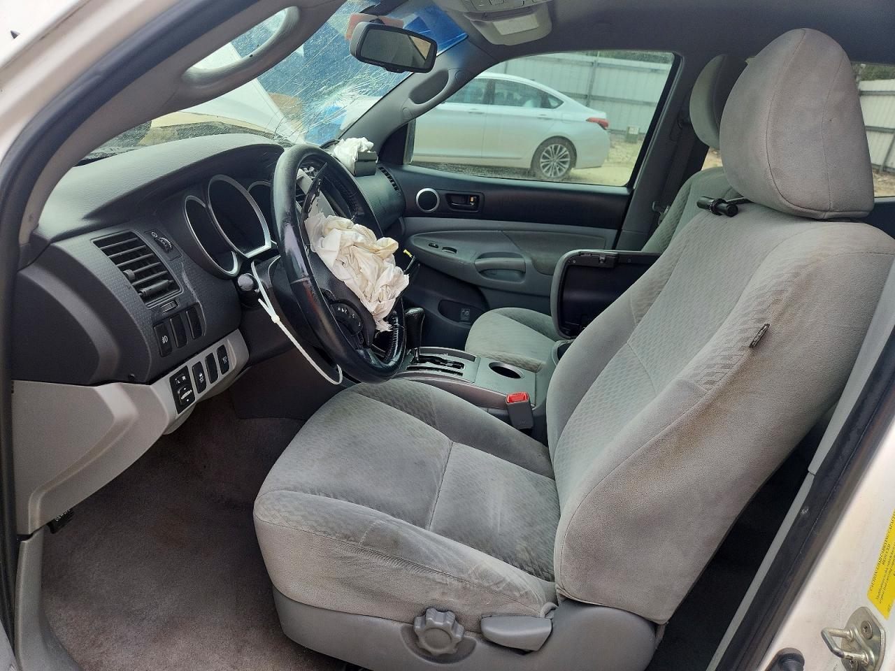 2010 Toyota Tacoma Double Cab White vin: 3TMLU4EN3AM053075