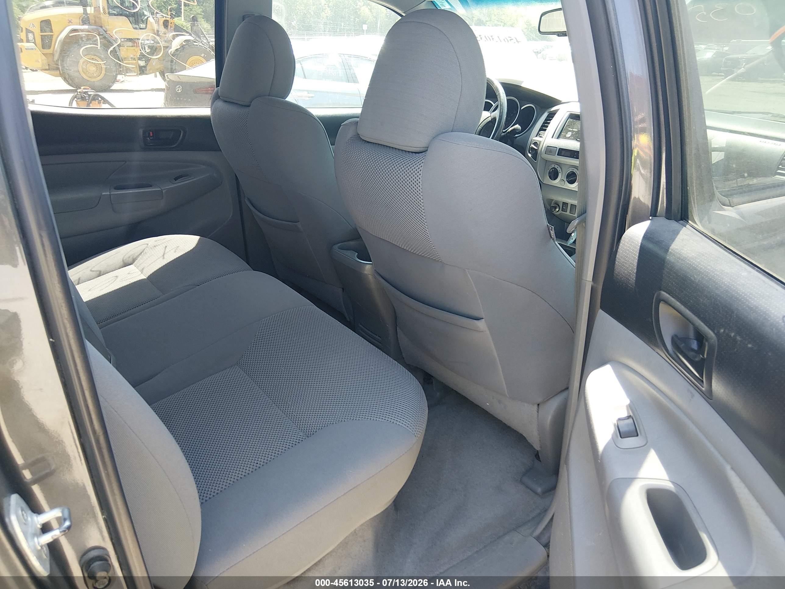2010 Toyota Tacoma Base V6 Gray vin: 3TMLU4EN3AM053366