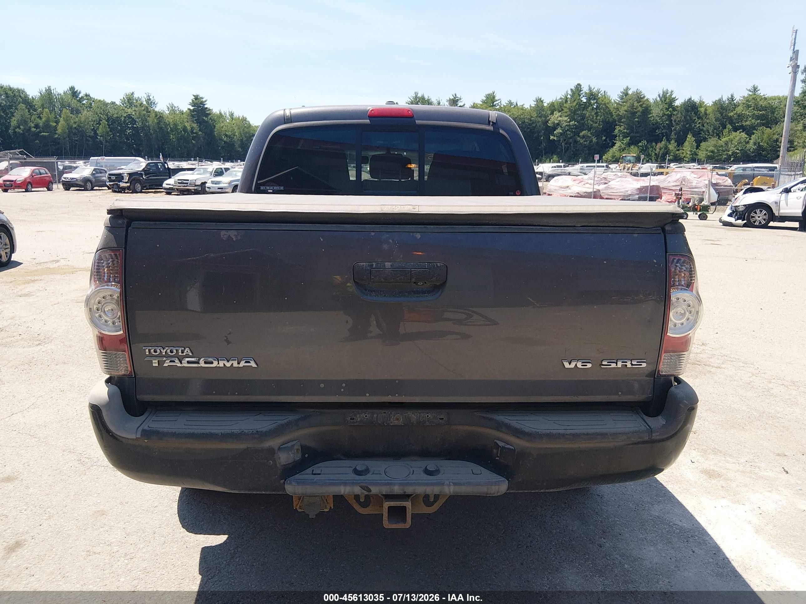 2010 Toyota Tacoma Base V6 Gray vin: 3TMLU4EN3AM053366