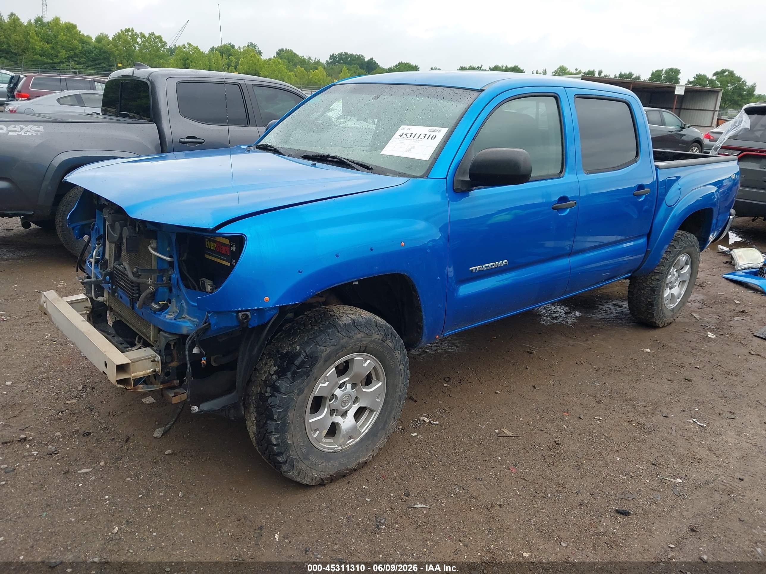 2011 Toyota Tacoma Base V6 Синий vin: 3TMLU4EN3BM058231
