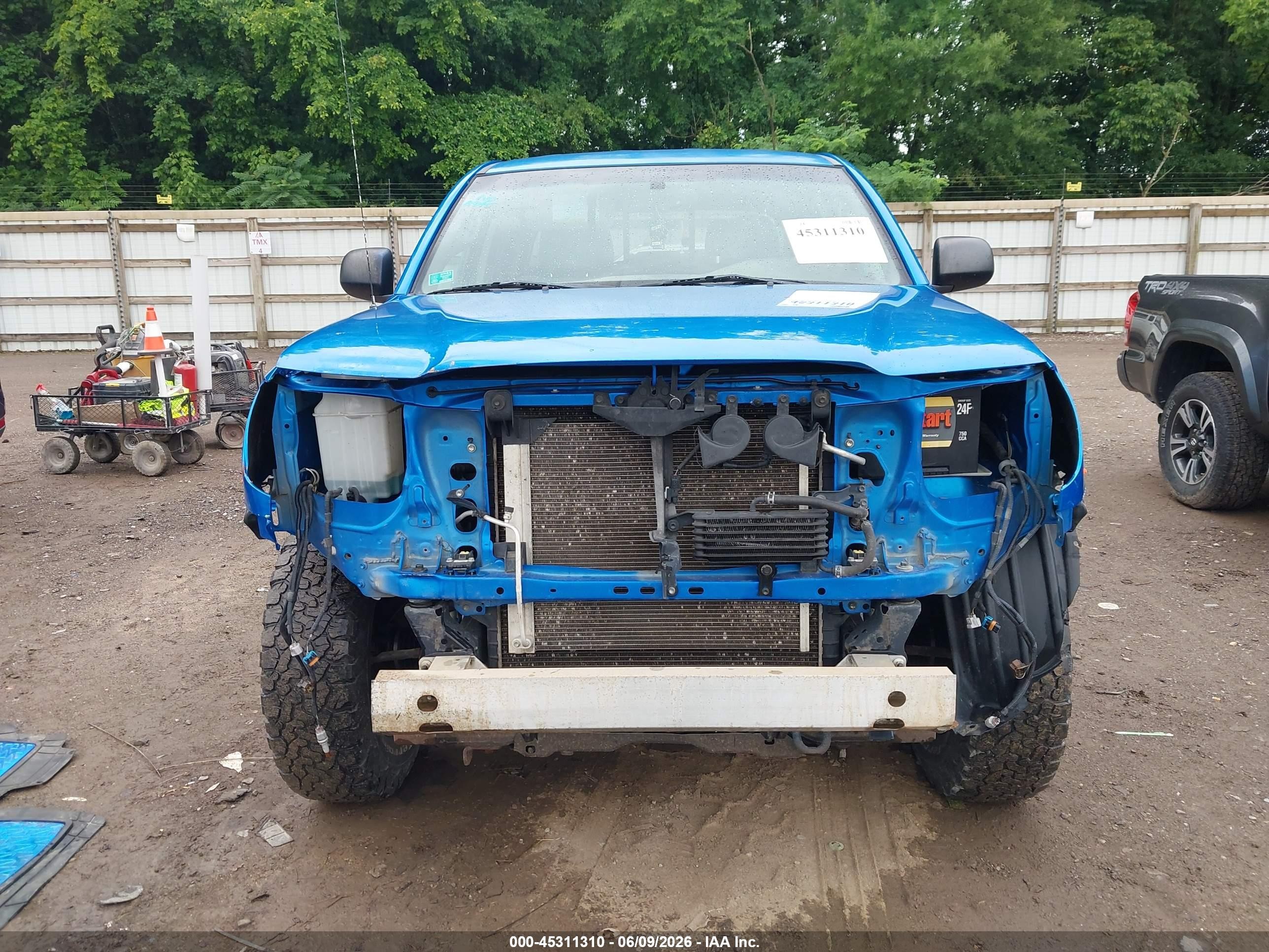 2011 Toyota Tacoma Base V6 Синий vin: 3TMLU4EN3BM058231