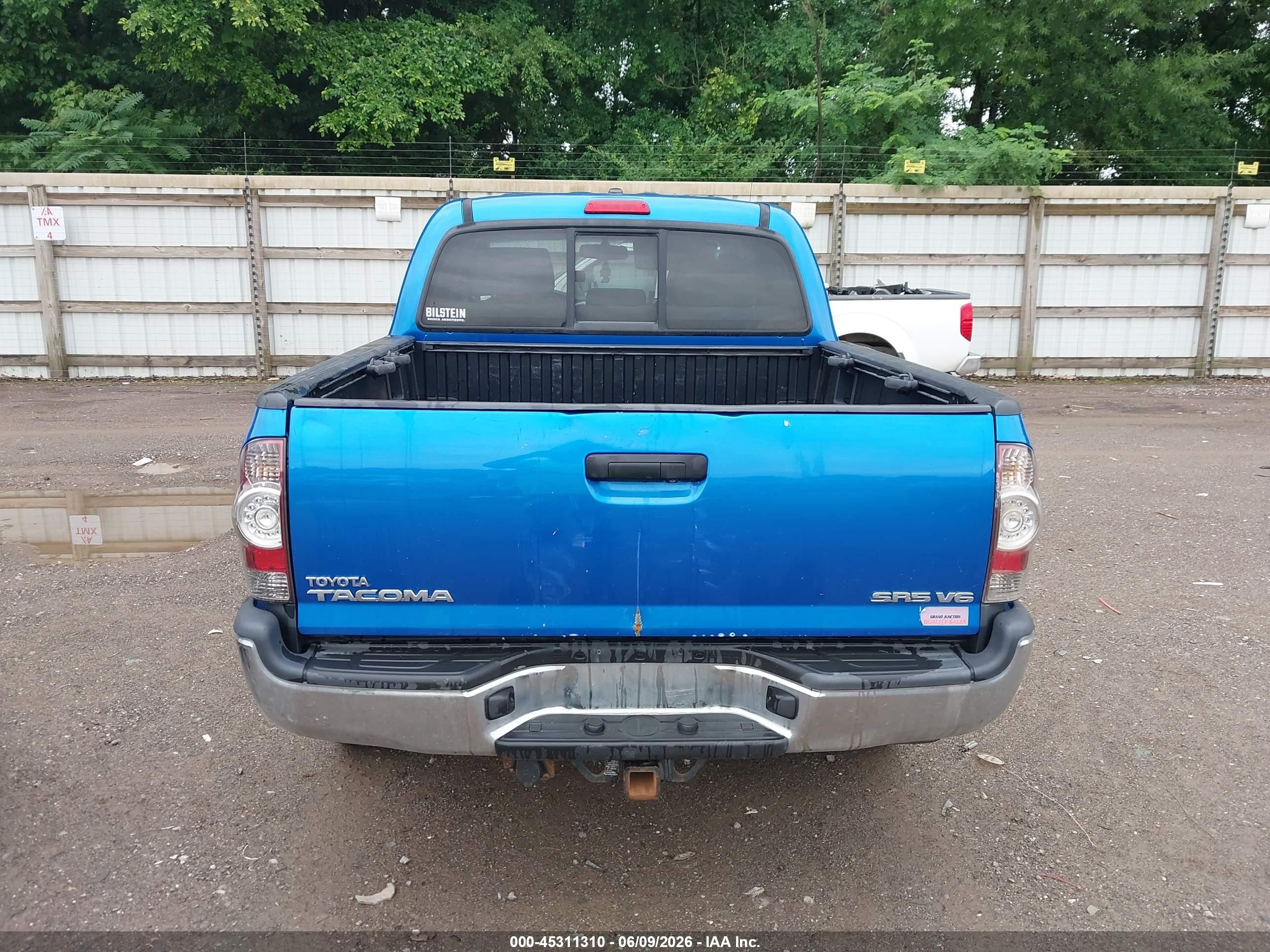 2011 Toyota Tacoma Base V6 Синий vin: 3TMLU4EN3BM058231