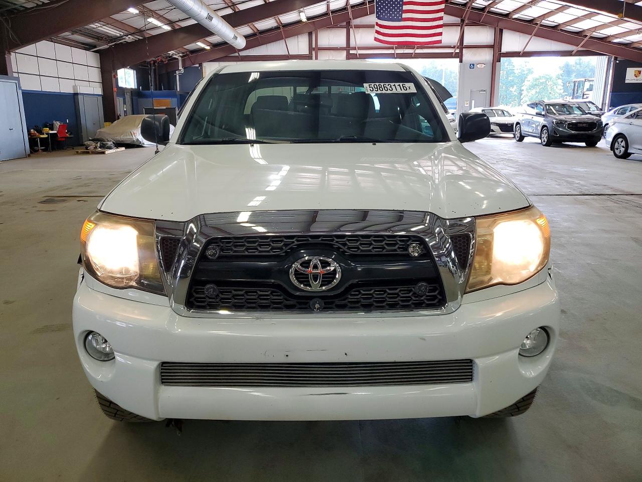 2011 Toyota Tacoma Double Cab White vin: 3TMLU4EN3BM067849