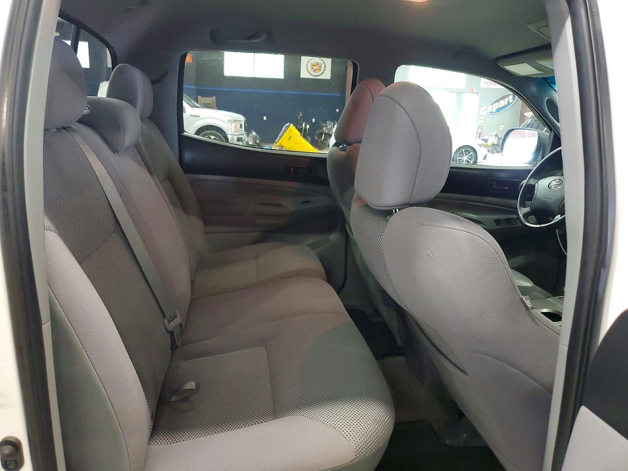 2011 Toyota Tacoma Double Cab White vin: 3TMLU4EN3BM067849