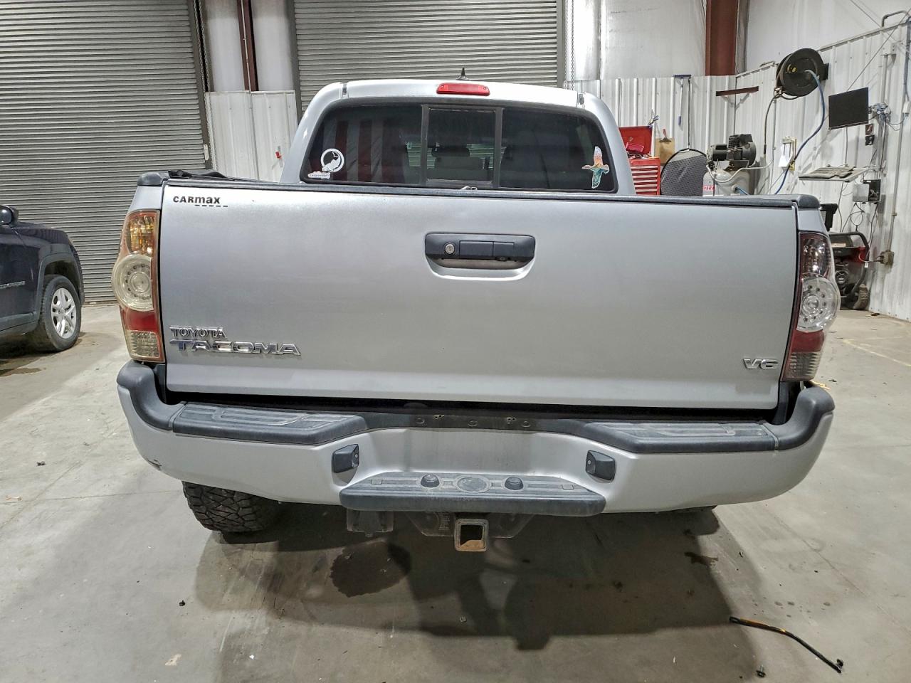 2012 Toyota Tacoma Double Cab Silver vin: 3TMLU4EN3CM097984