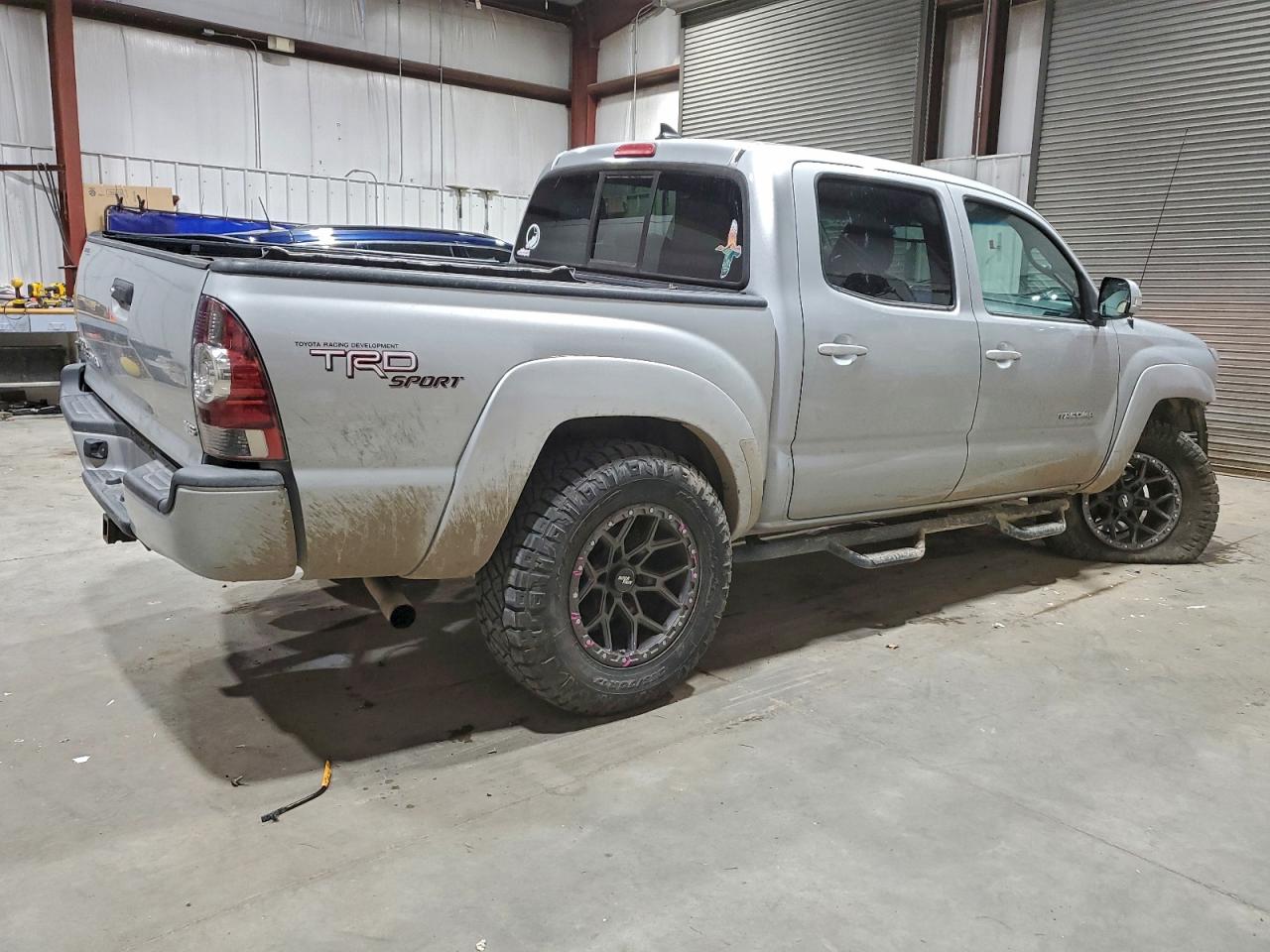 2012 Toyota Tacoma Double Cab Silver vin: 3TMLU4EN3CM097984