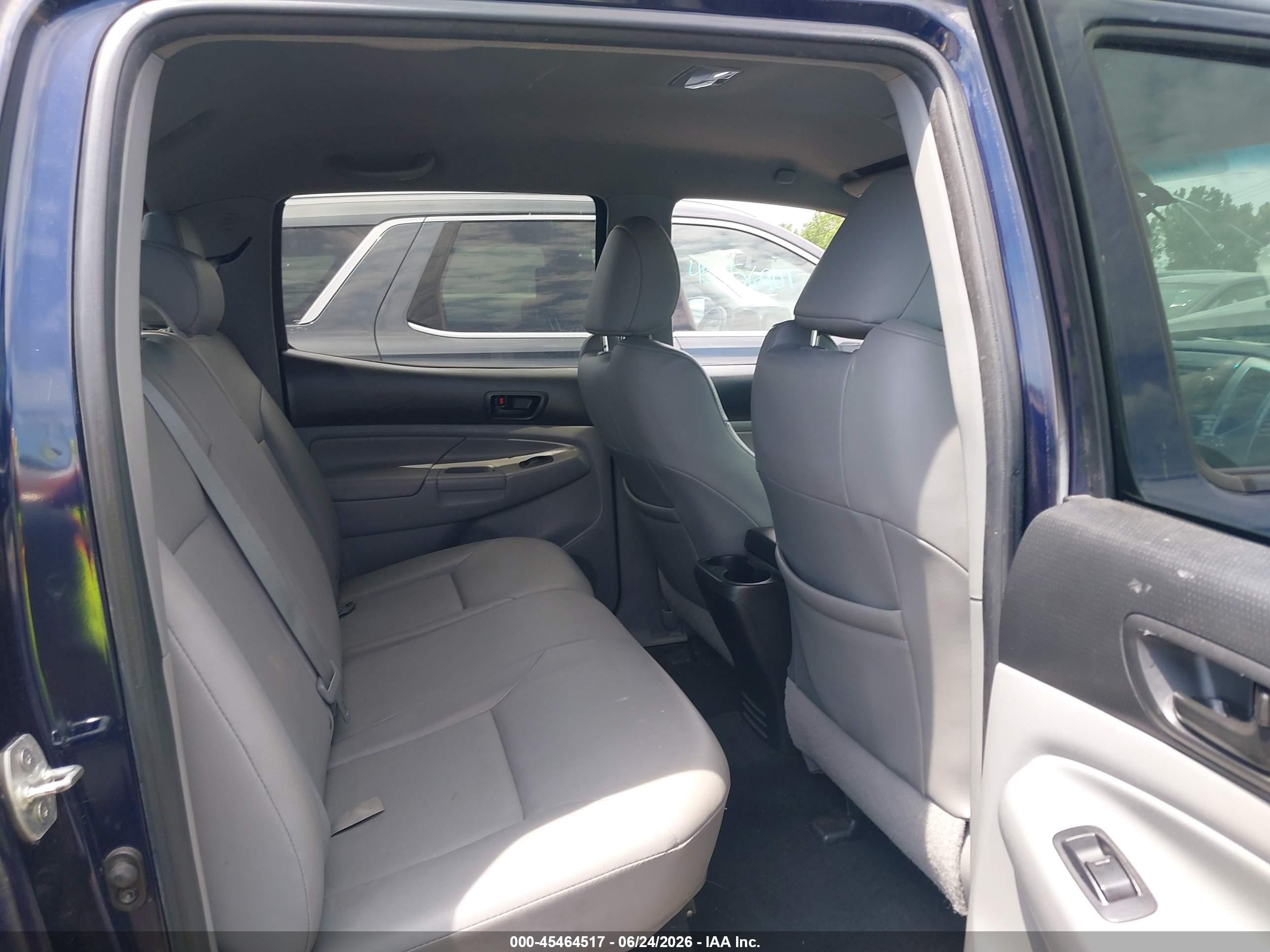2013 Toyota Tacoma Base V6 Blue vin: 3TMLU4EN3DM110864