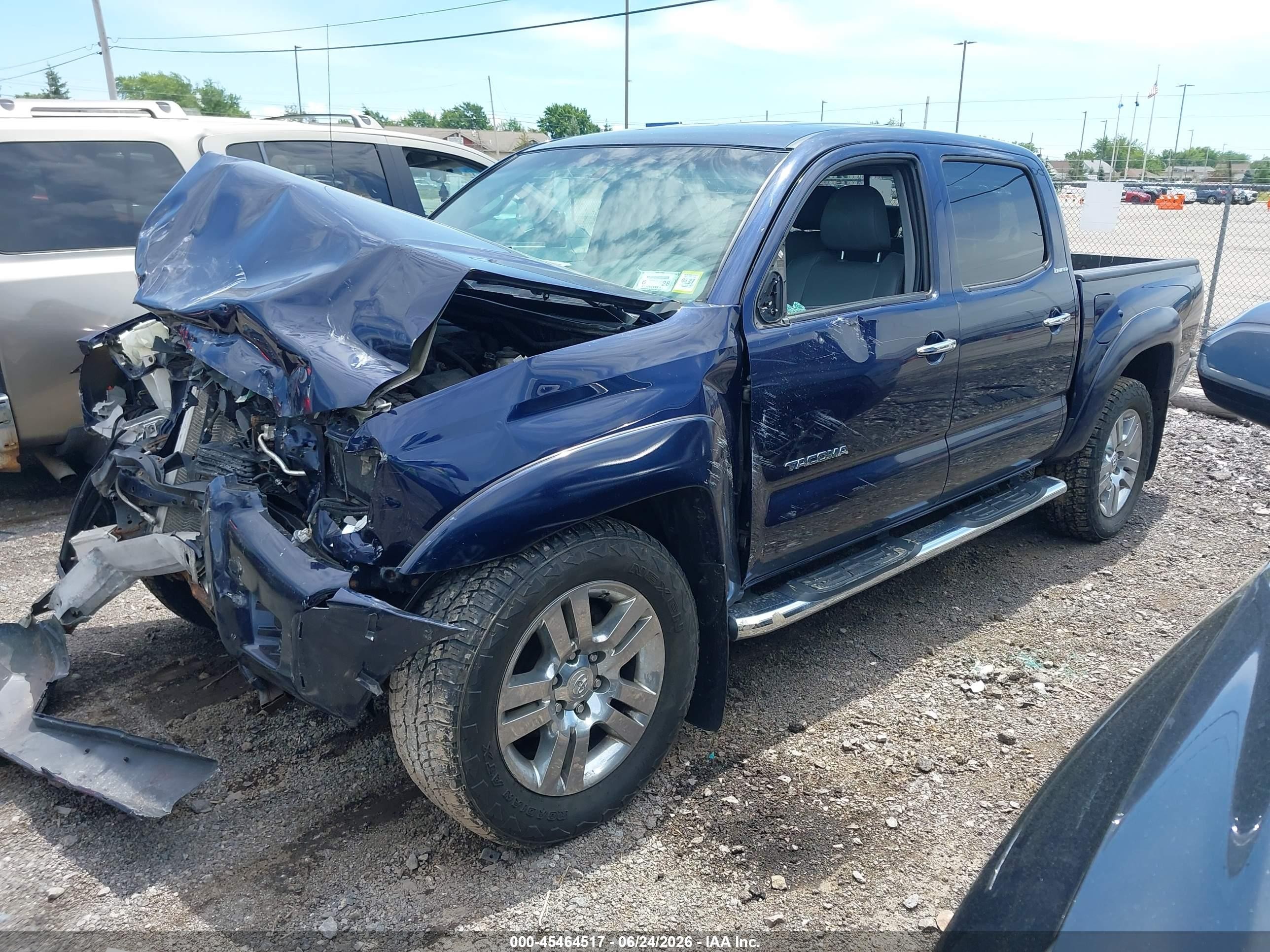 2013 Toyota Tacoma Base V6 Blue vin: 3TMLU4EN3DM110864