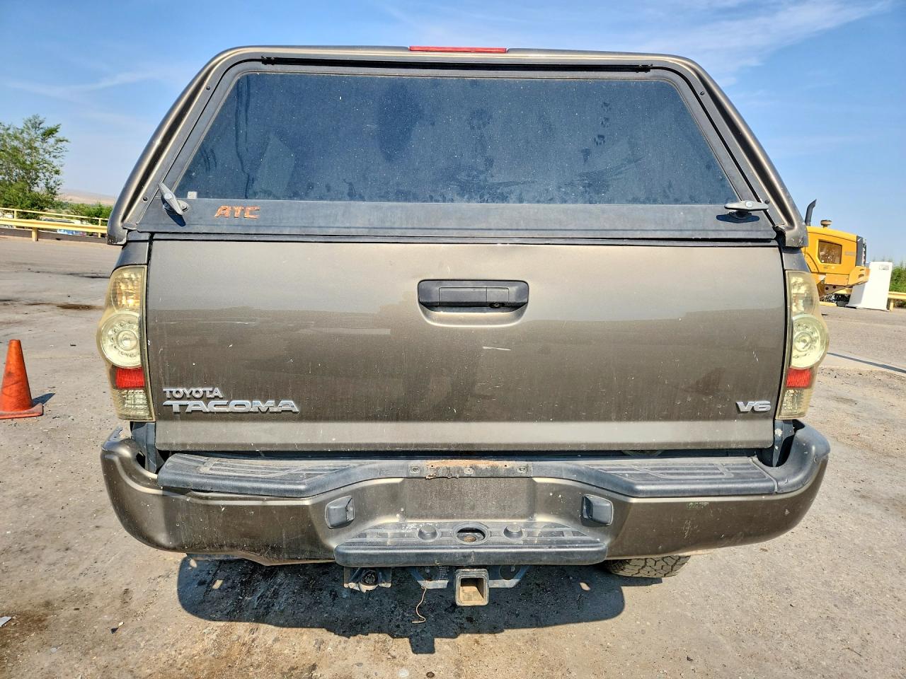 2013 Toyota Tacoma Double Cab Green vin: 3TMLU4EN3DM125073