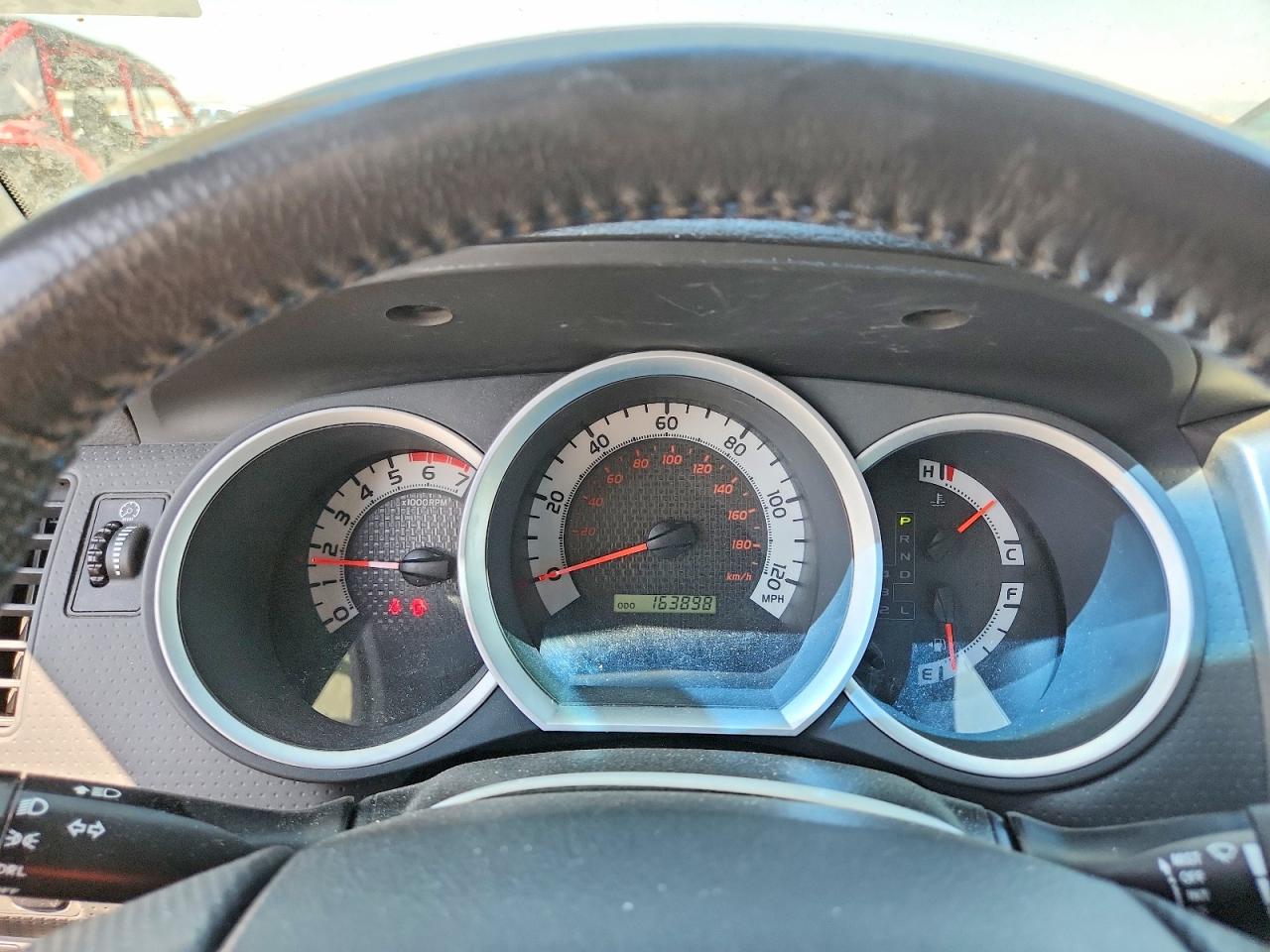 2013 Toyota Tacoma V6 Silver vin: 3TMLU4EN3DM129141