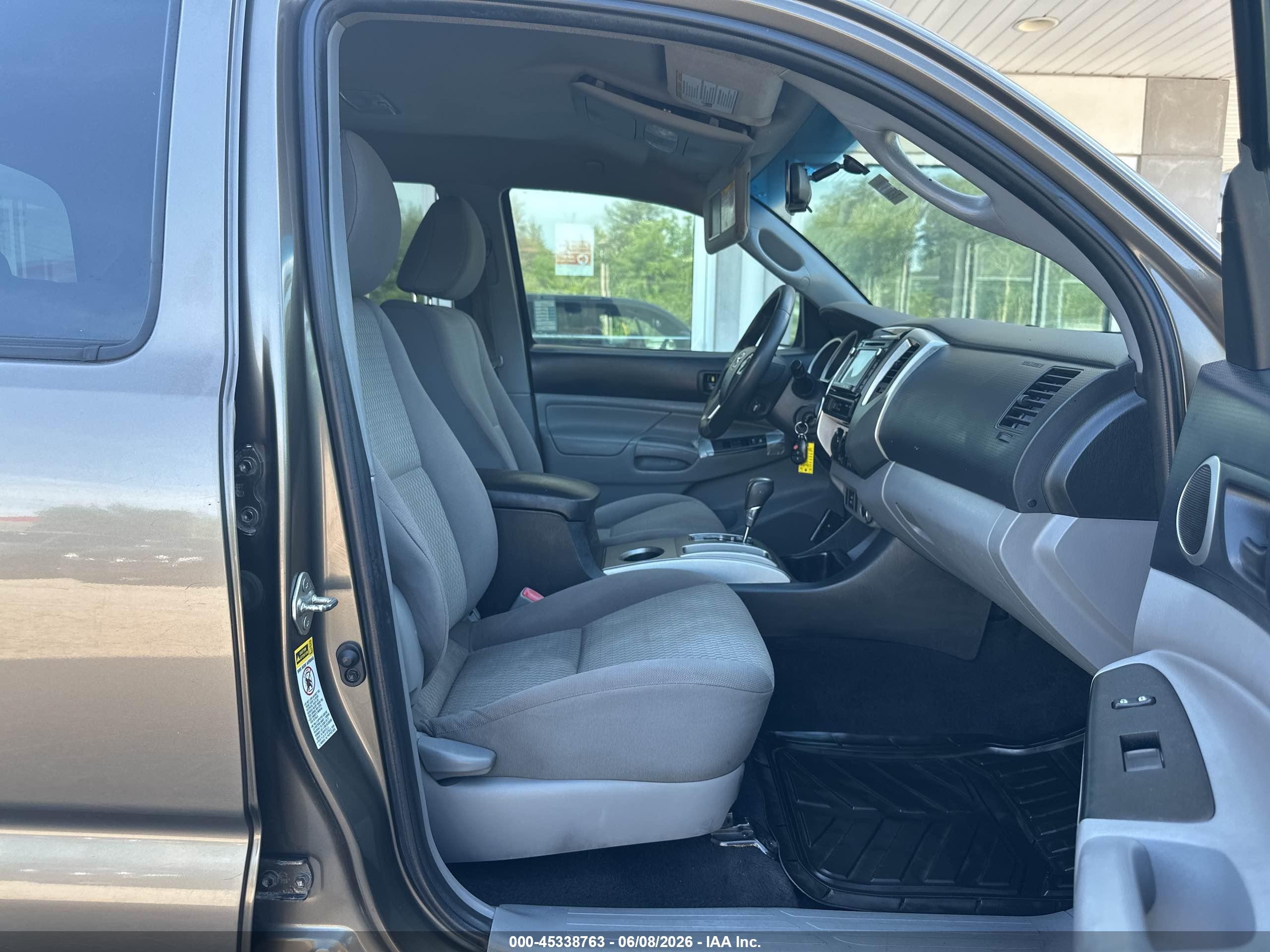 2014 Toyota Tacoma Base V6 Brown vin: 3TMLU4EN3EM143316