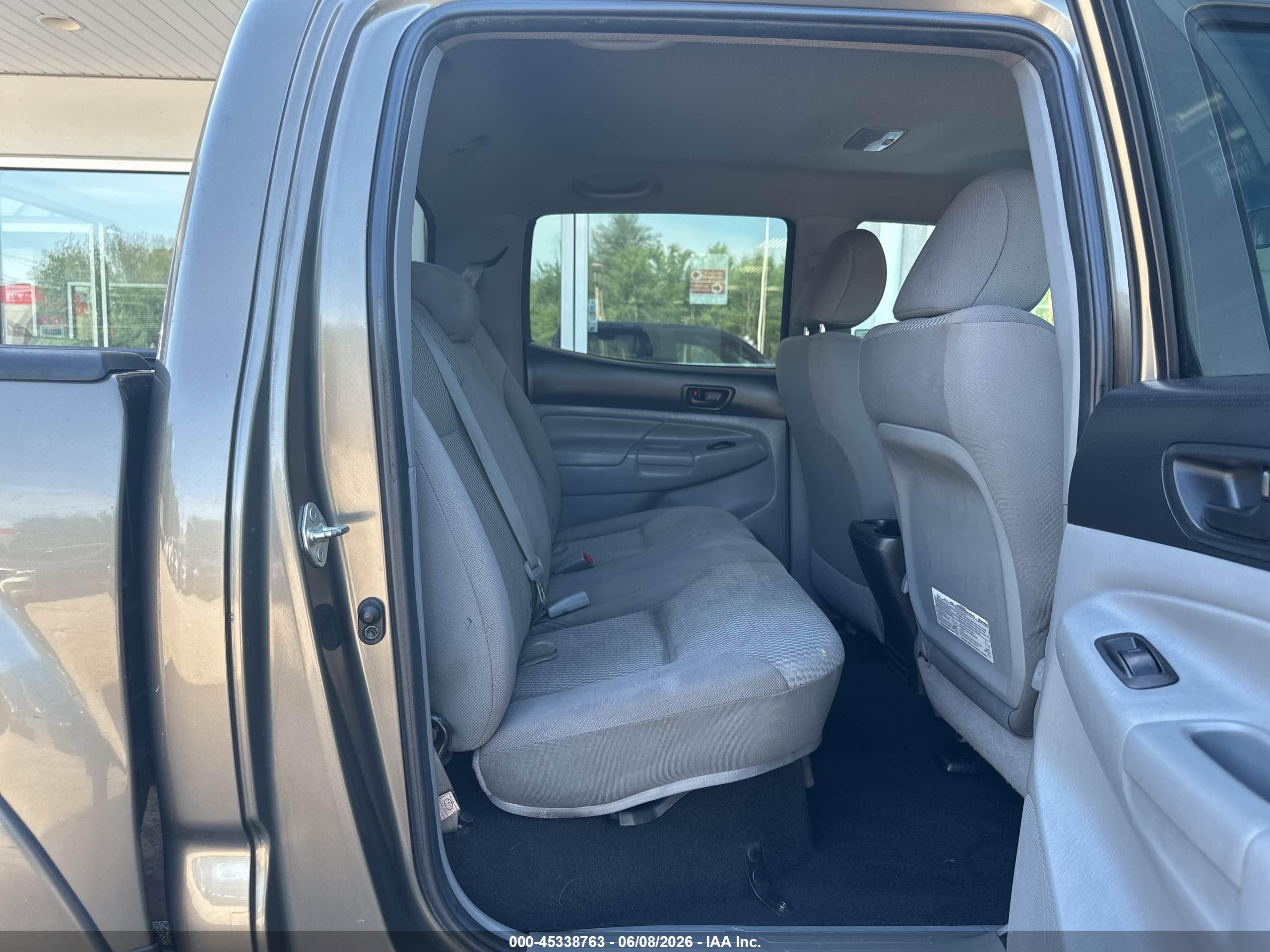 2014 Toyota Tacoma Base V6 Brown vin: 3TMLU4EN3EM143316