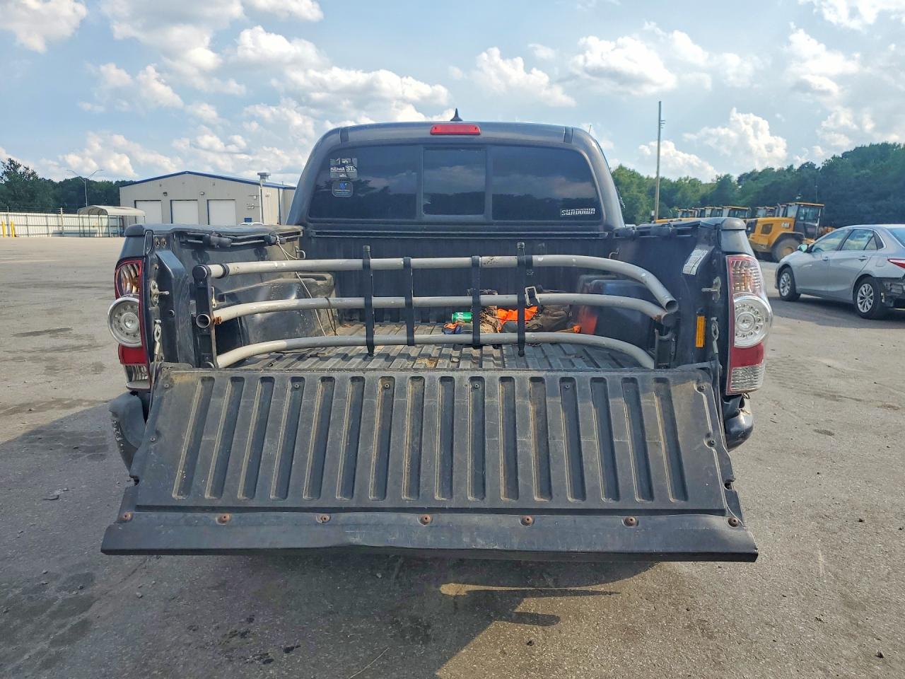 2014 Toyota Tacoma Double Cab Gray vin: 3TMLU4EN3EM148533