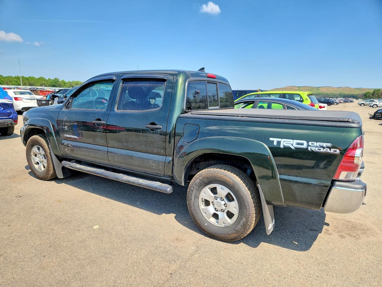 2014 Toyota Tacoma Double Cab Green vin: 3TMLU4EN3EM150508