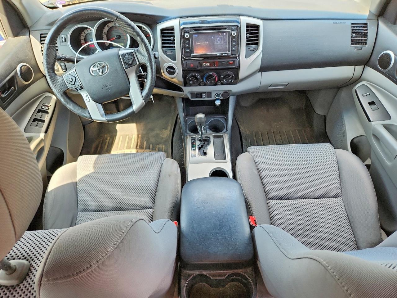 2014 Toyota Tacoma Double Cab Green vin: 3TMLU4EN3EM150508