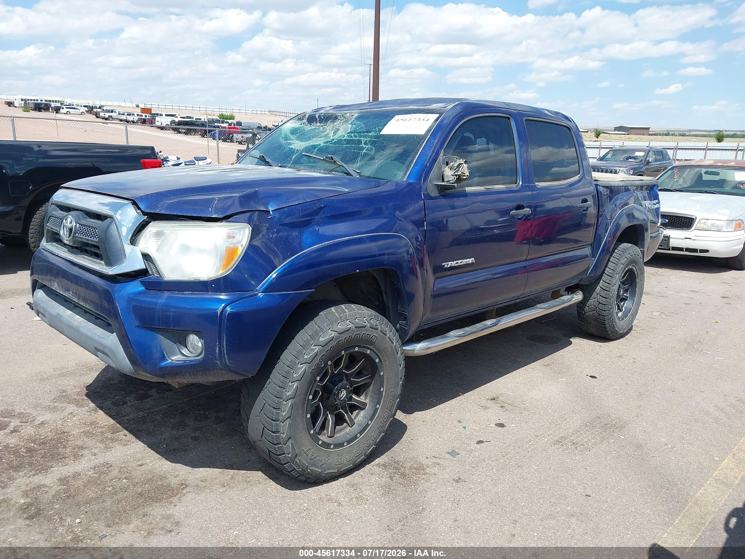 2014 Toyota Tacoma Base V6 Синий vin: 3TMLU4EN3EM156261