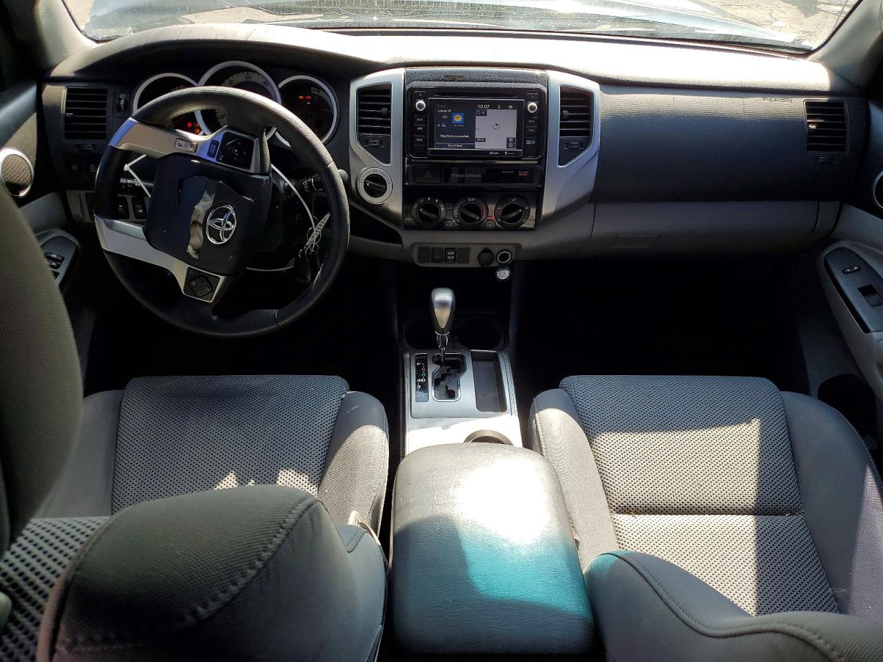 2015 Toyota Tacoma V6 Black vin: 3TMLU4EN3FM170632