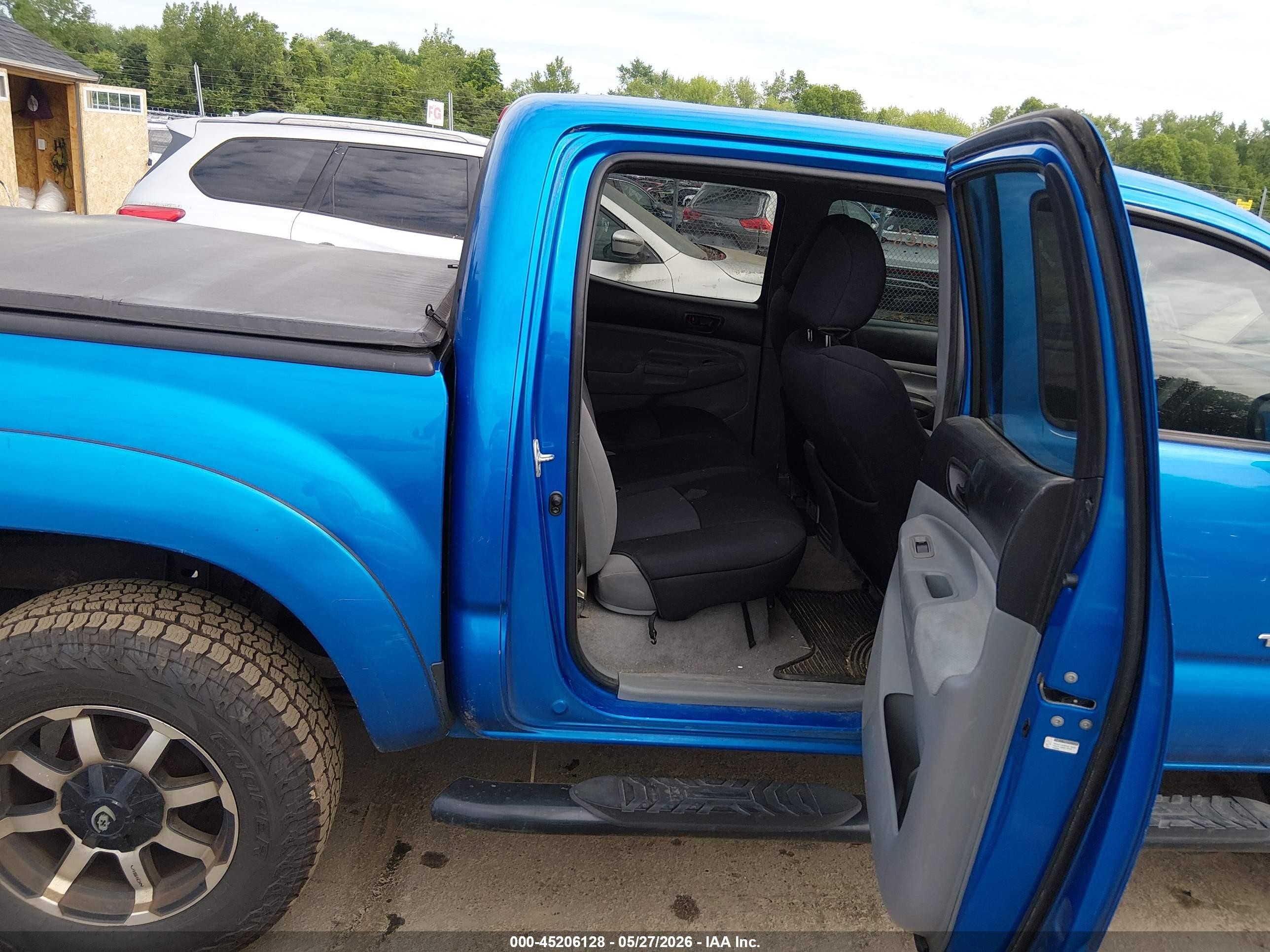 2010 Toyota Tacoma Base V6 Blue vin: 3TMLU4EN4AM038309
