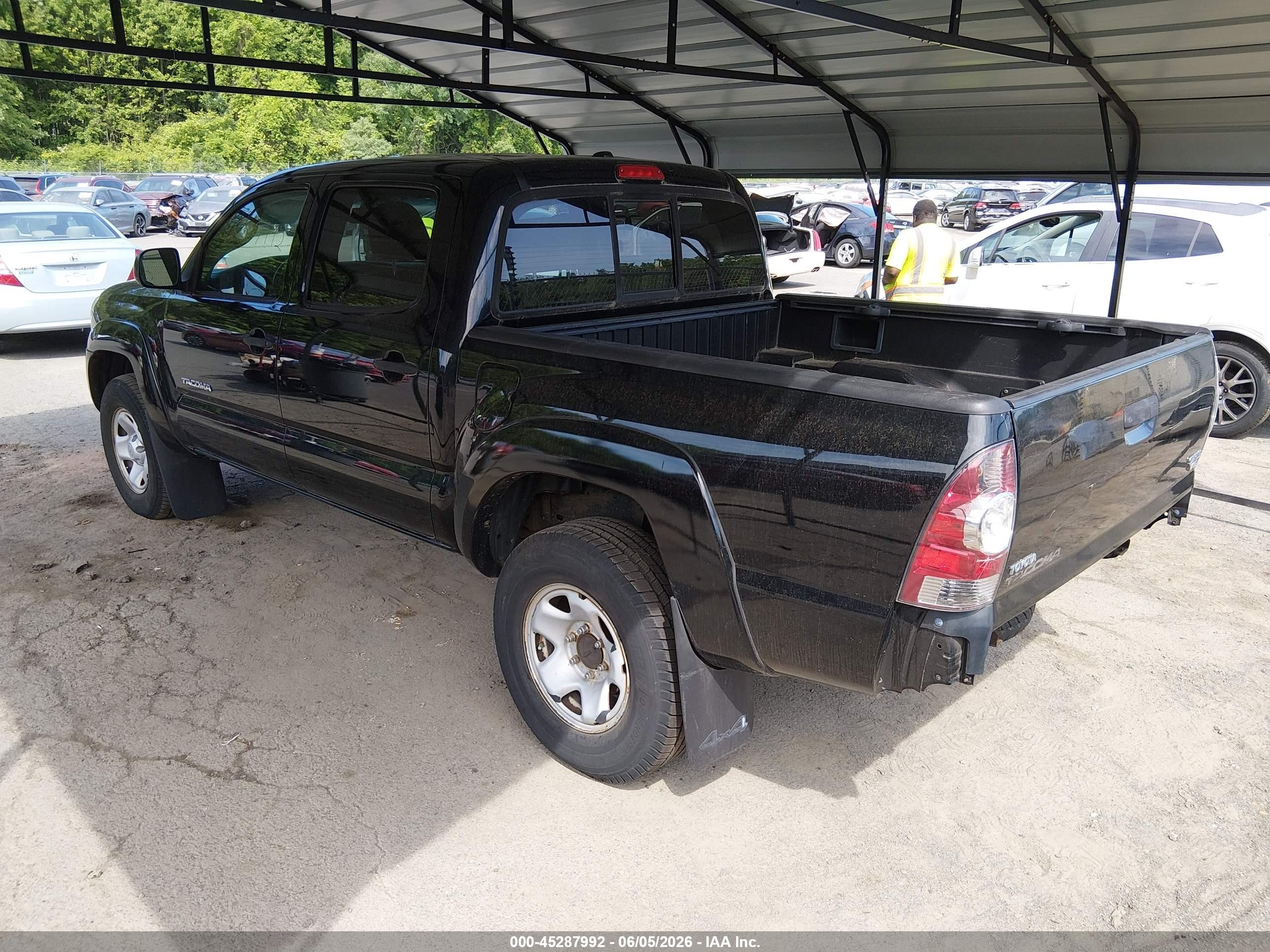 2011 Toyota Tacoma Base V6 Black vin: 3TMLU4EN4BM075961