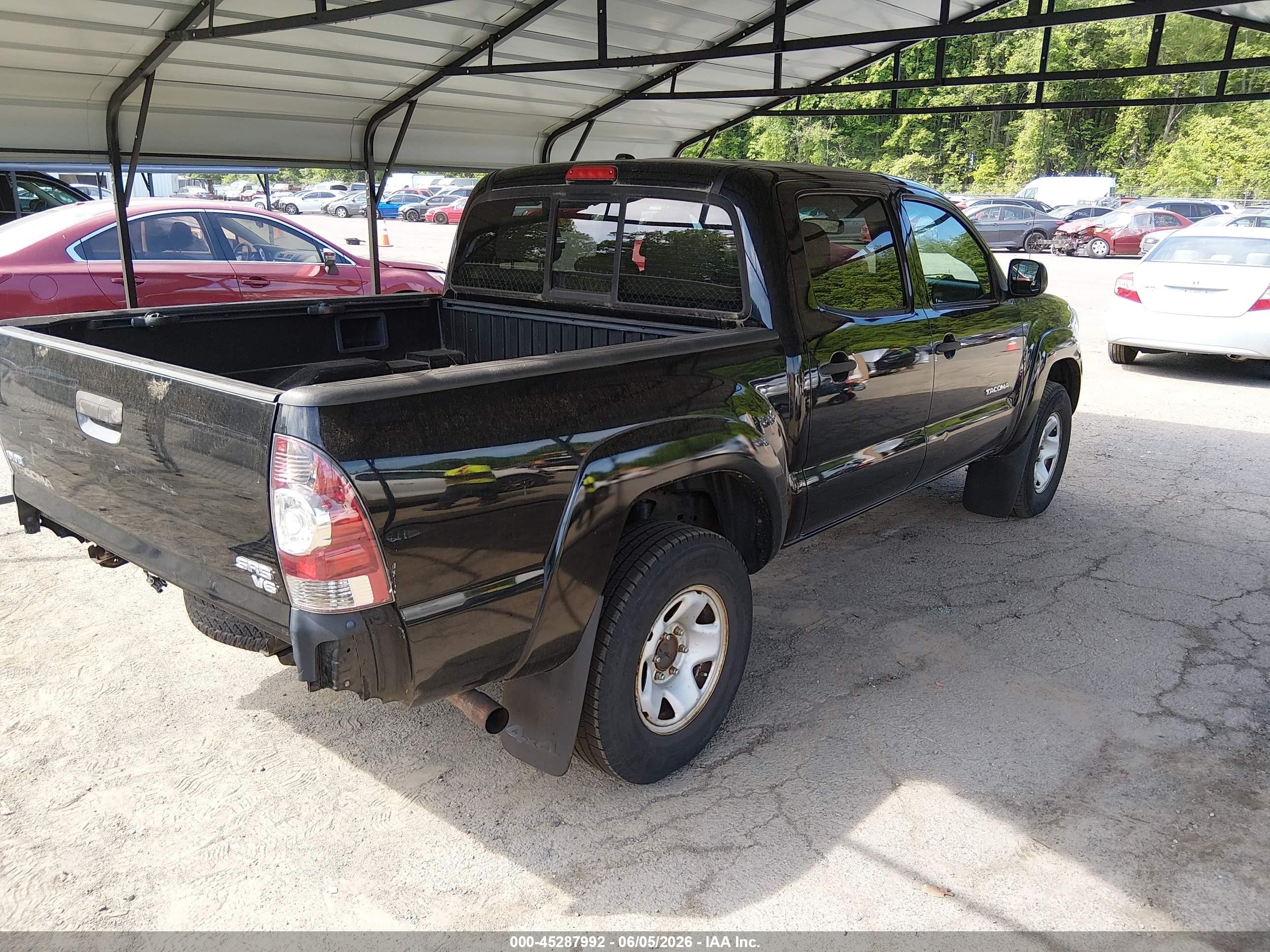 2011 Toyota Tacoma Base V6 Black vin: 3TMLU4EN4BM075961