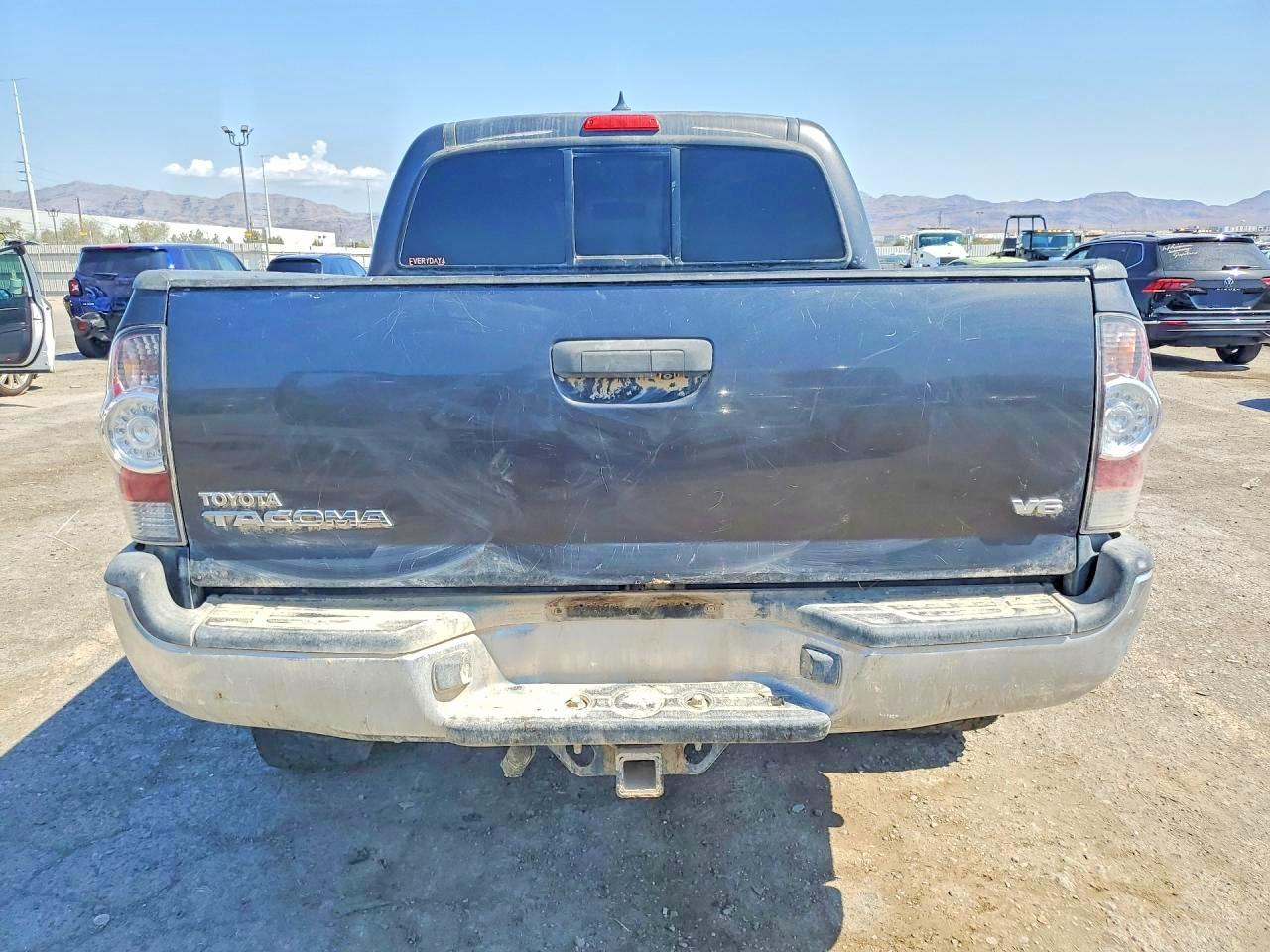 2012 Toyota Tacoma V6 Gray vin: 3TMLU4EN4CM088677