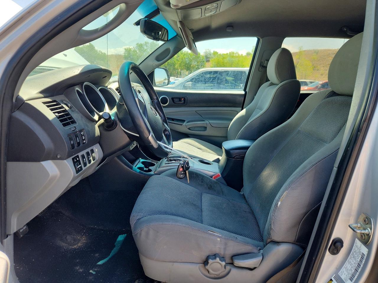2013 Toyota Tacoma Double Cab Silver vin: 3TMLU4EN4DM109481