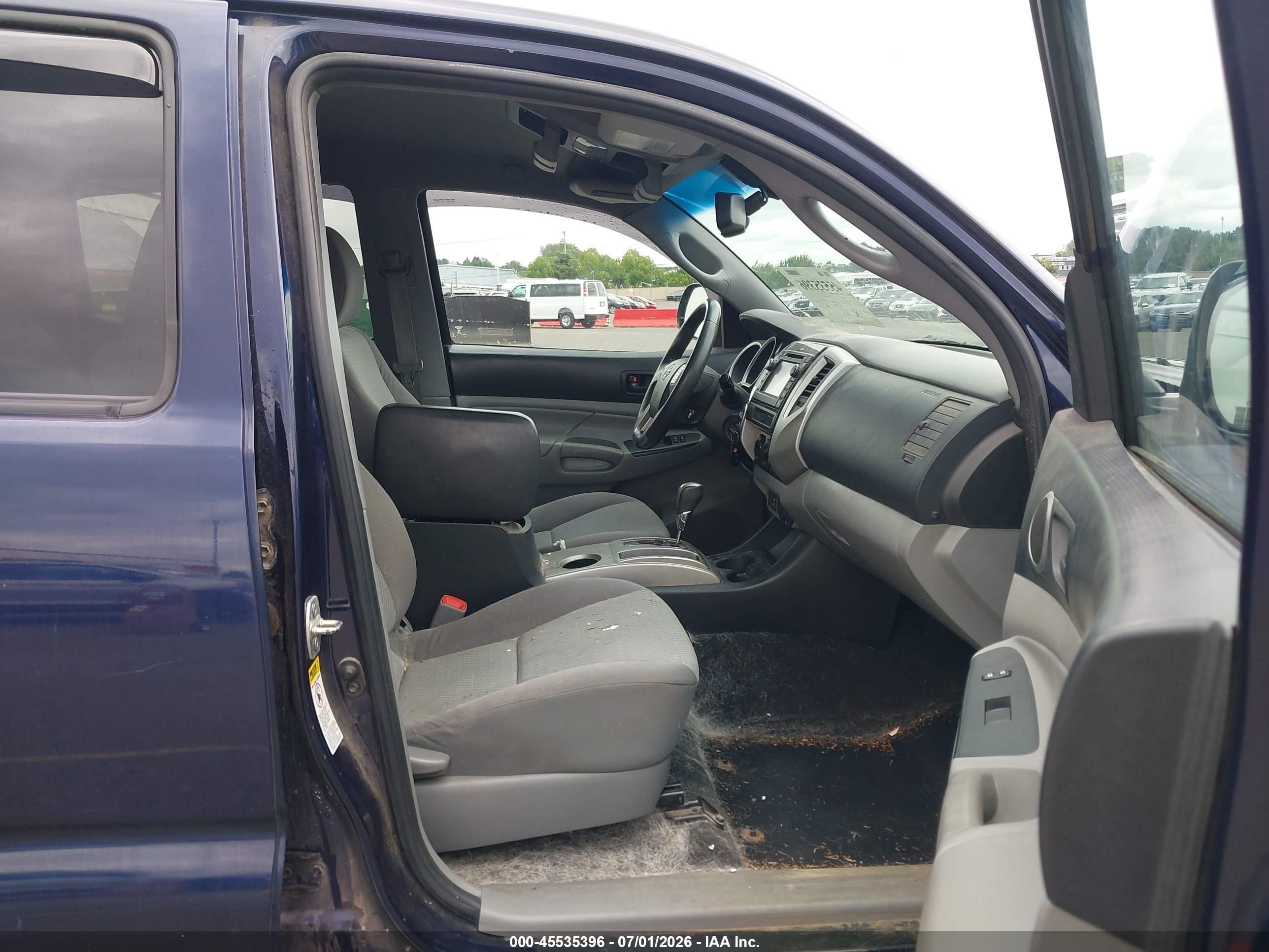 2013 Toyota Tacoma Base V6 Blue vin: 3TMLU4EN4DM111036