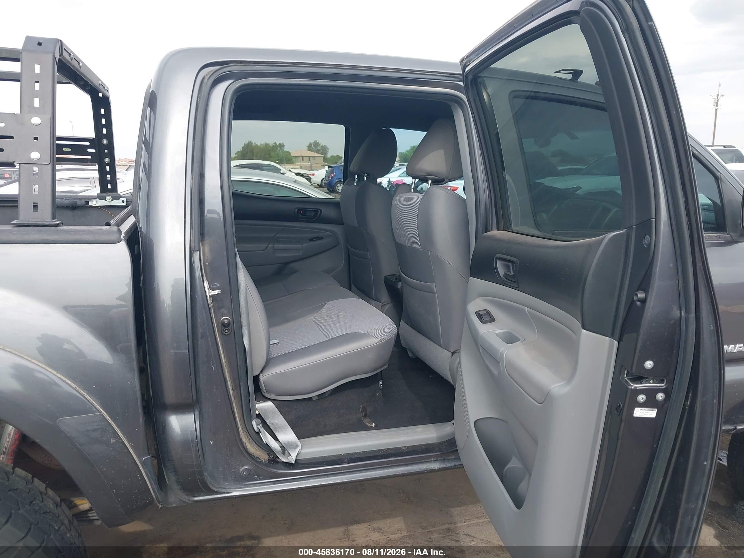 2013 Toyota Tacoma Base V6 Gray vin: 3TMLU4EN4DM115085