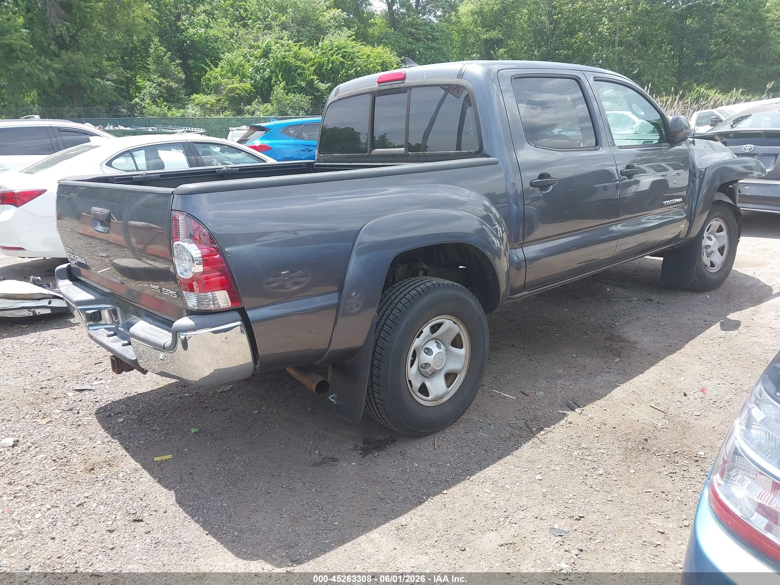 2014 Toyota Tacoma Base V6 Gray vin: 3TMLU4EN4EM135435