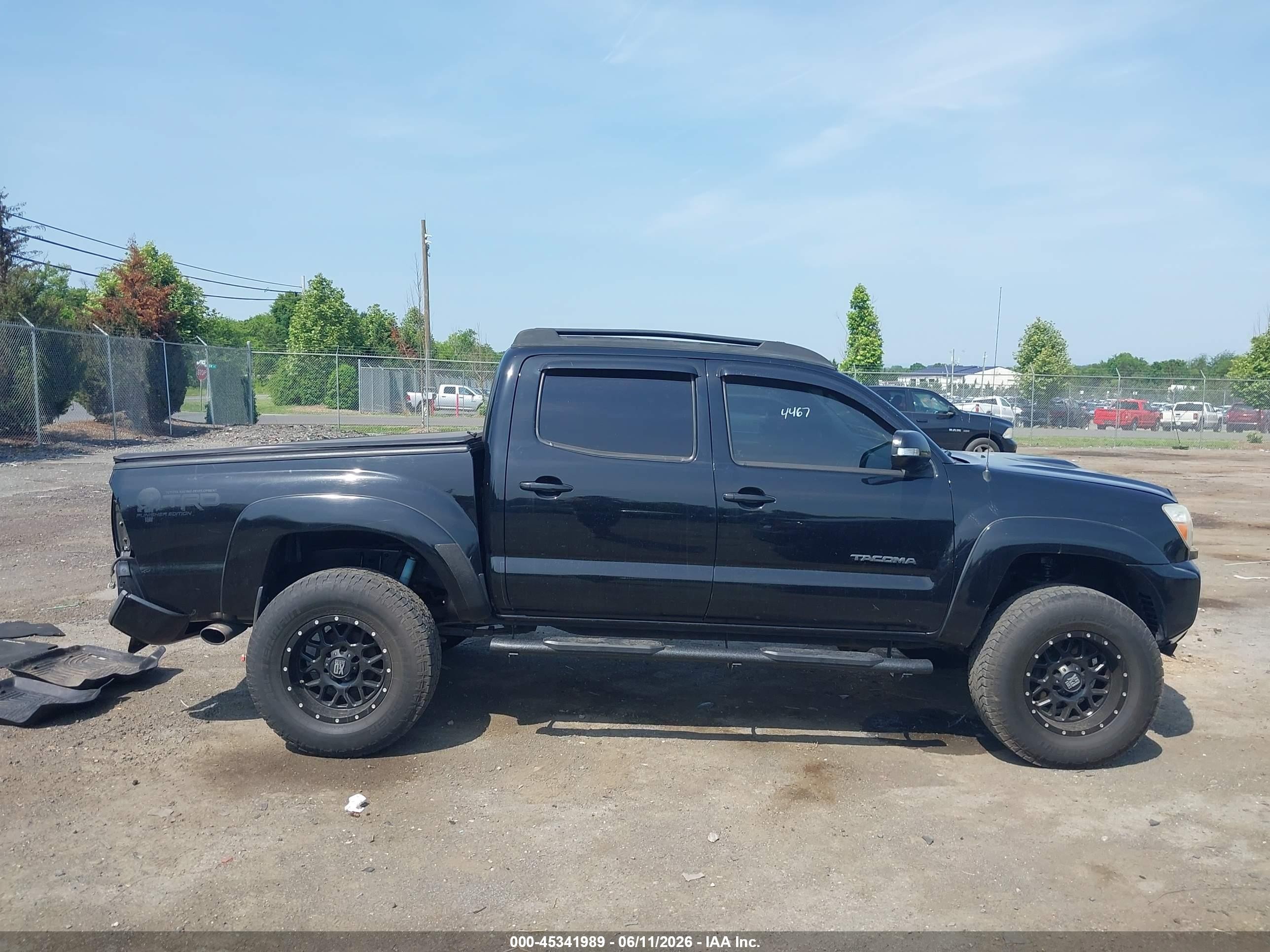 2014 Toyota Tacoma Base V6 Black vin: 3TMLU4EN4EM147116