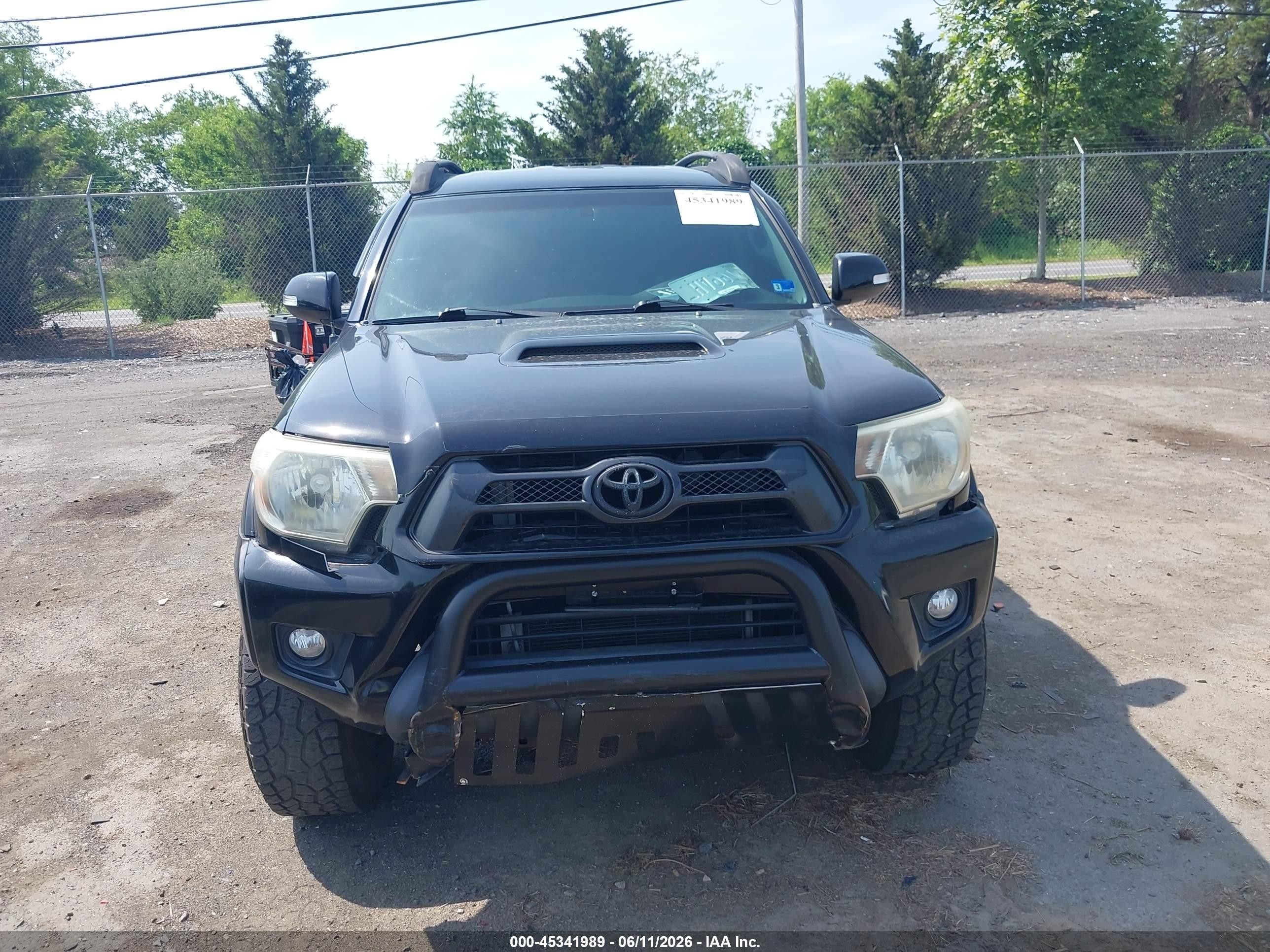 2014 Toyota Tacoma Base V6 Black vin: 3TMLU4EN4EM147116
