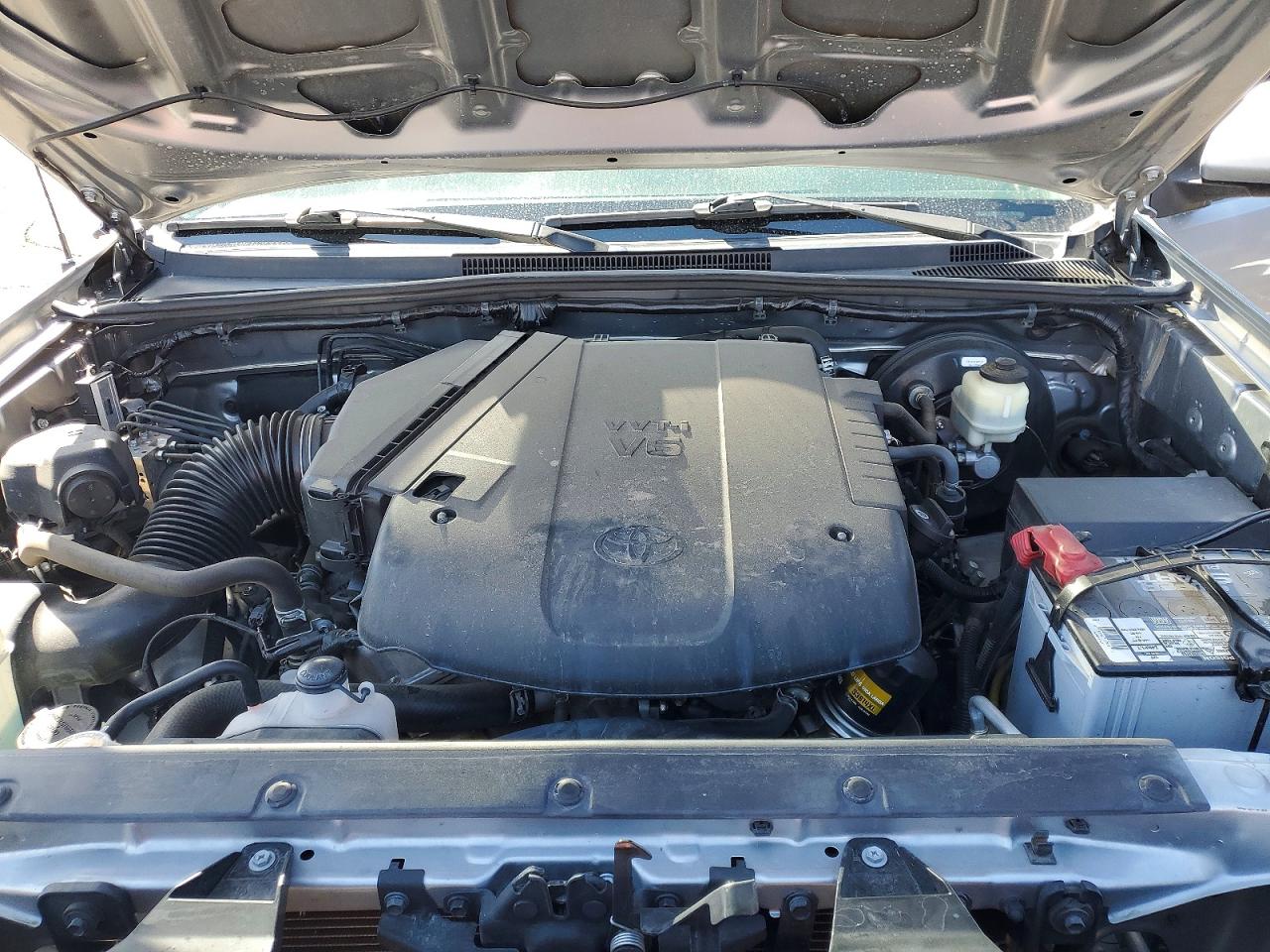 2015 Toyota Tacoma V6 Gray vin: 3TMLU4EN4FM180733