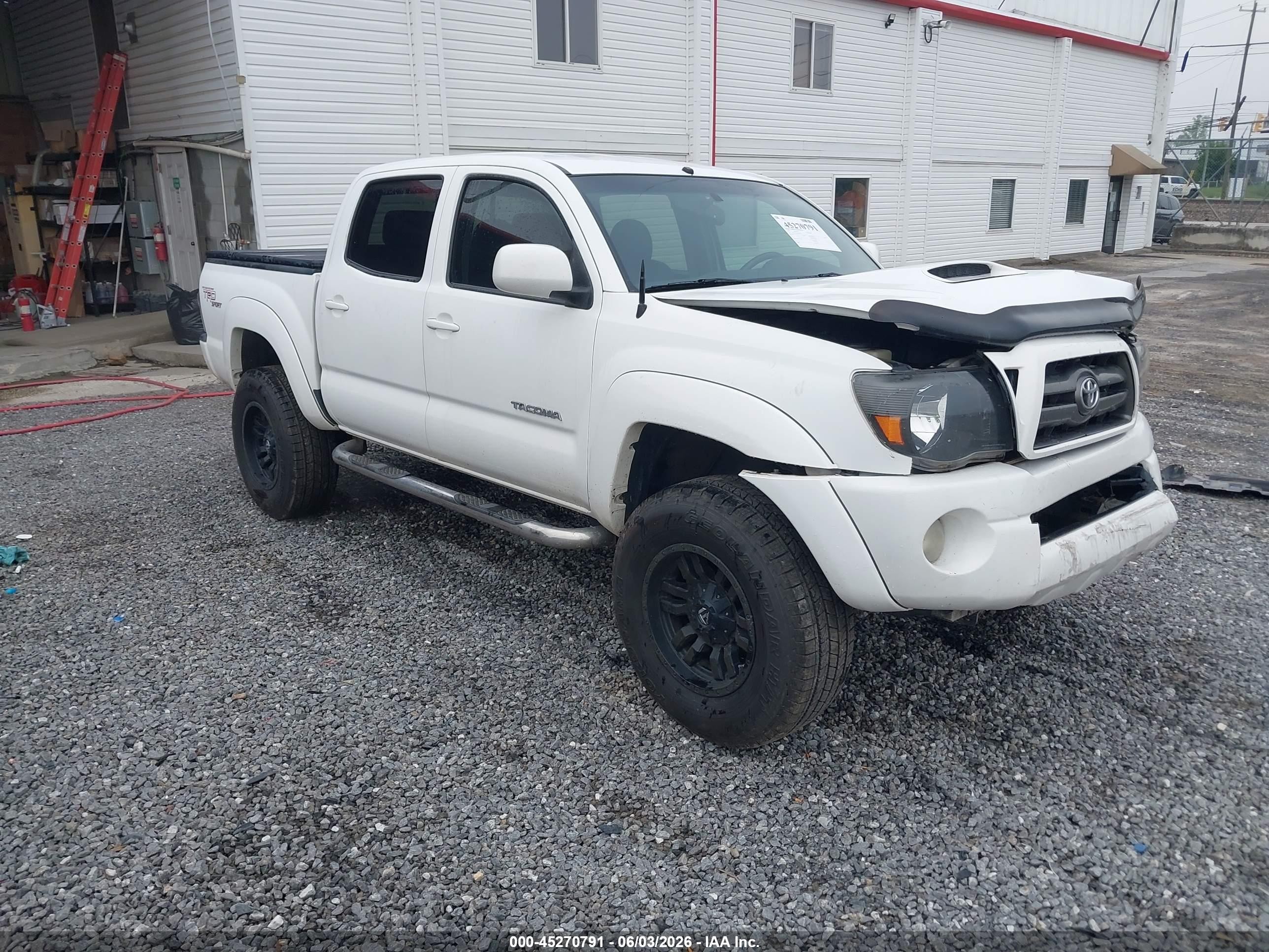 2010 Toyota Tacoma Base V6 White vin: 3TMLU4EN5AM038433