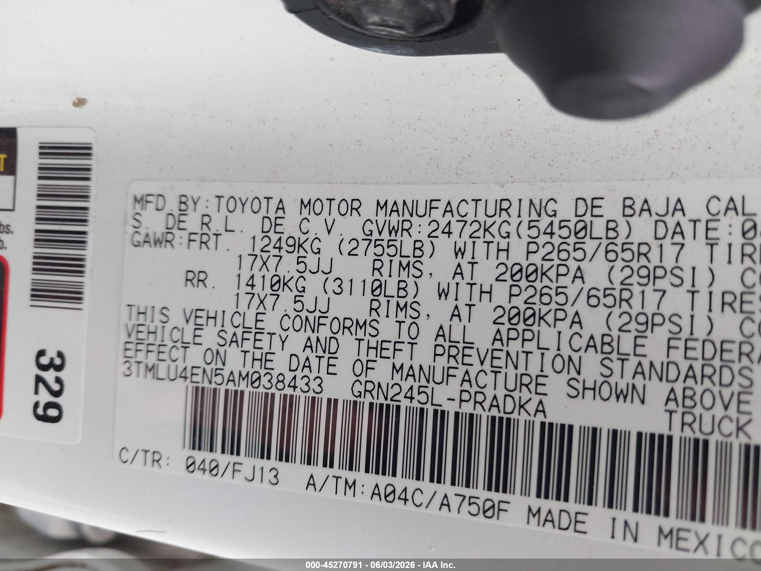 2010 Toyota Tacoma Base V6 White vin: 3TMLU4EN5AM038433