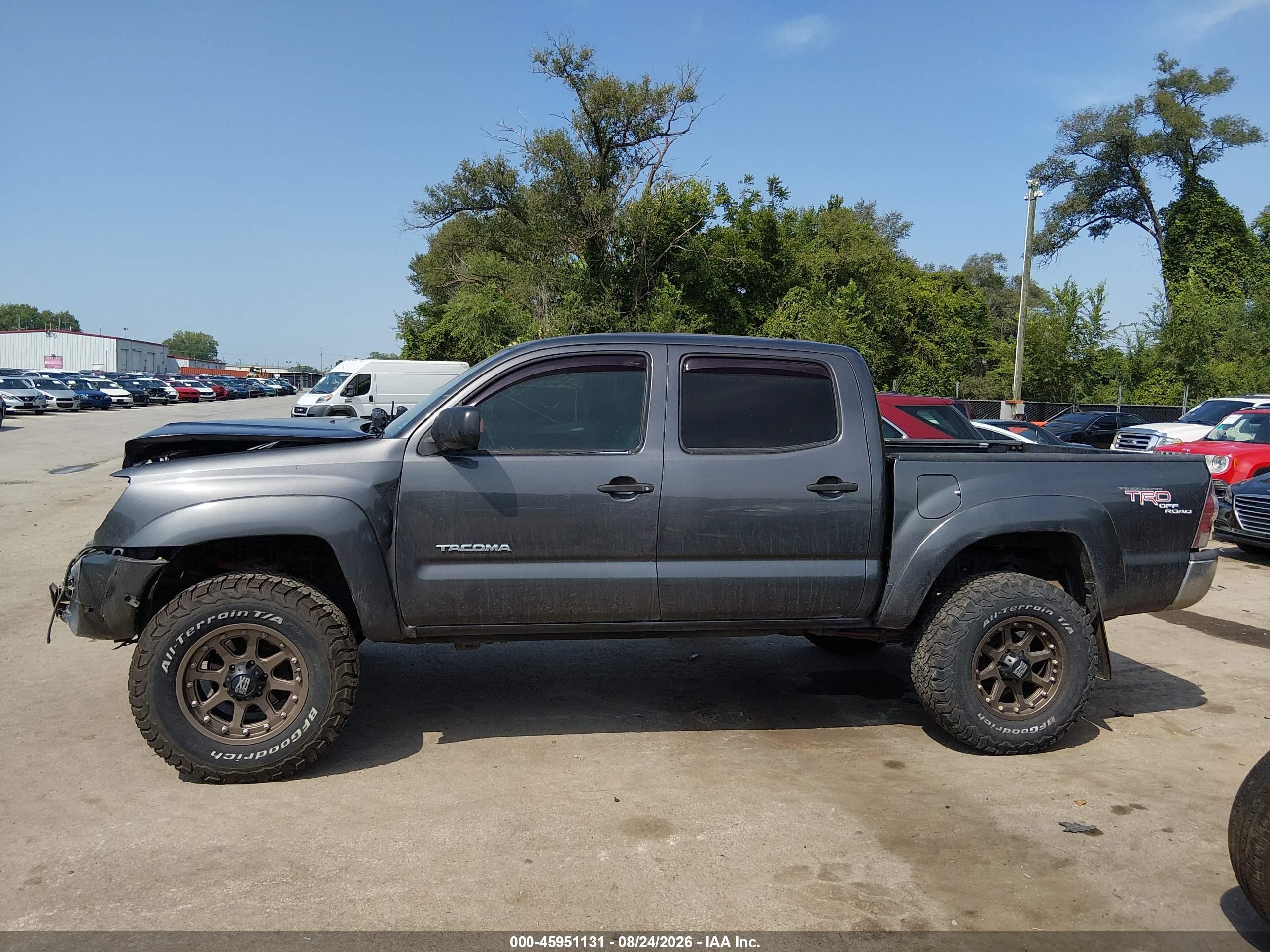 2010 Toyota Tacoma Base V6 Gray vin: 3TMLU4EN5AM040960