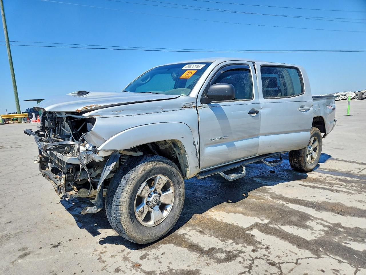 2010 Toyota Tacoma Double Cab Silver vin: 3TMLU4EN5AM054325