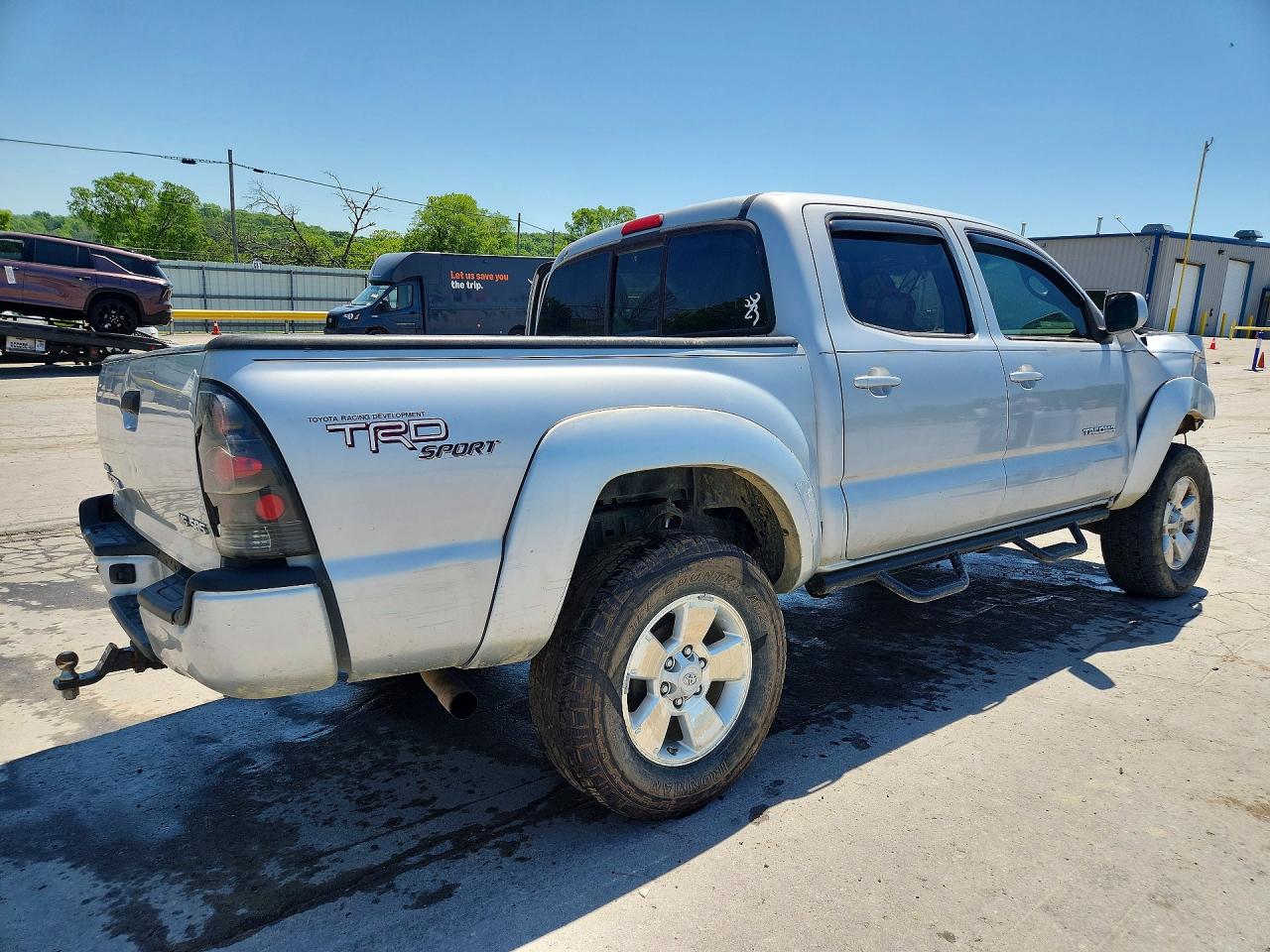 2010 Toyota Tacoma Double Cab Silver vin: 3TMLU4EN5AM054325