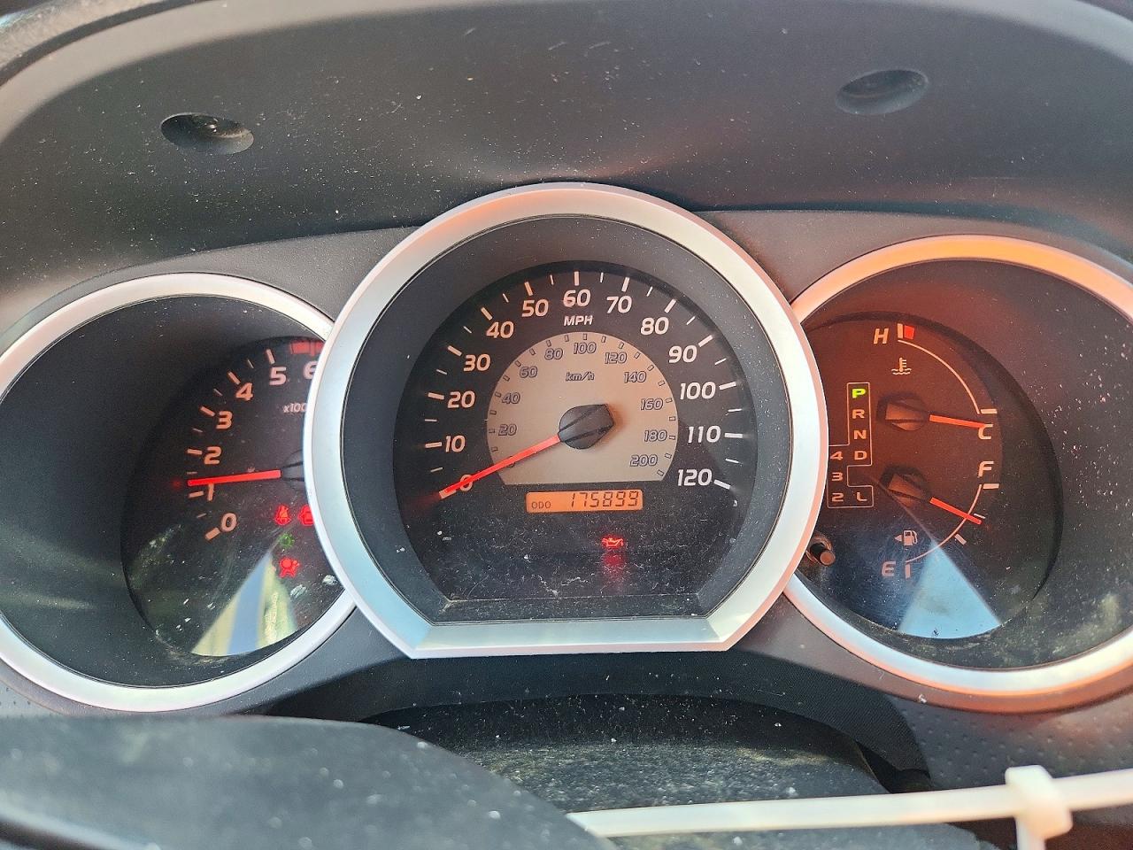 2010 Toyota Tacoma Double Cab Gray vin: 3TMLU4EN5AM054454