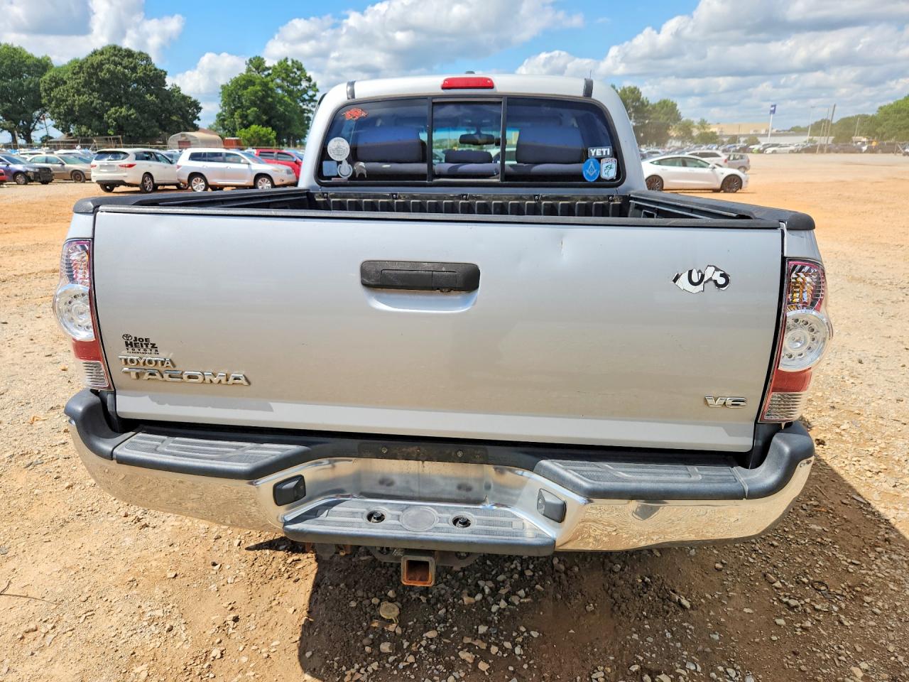 2011 Toyota Tacoma Double Cab Silver vin: 3TMLU4EN5BM057646