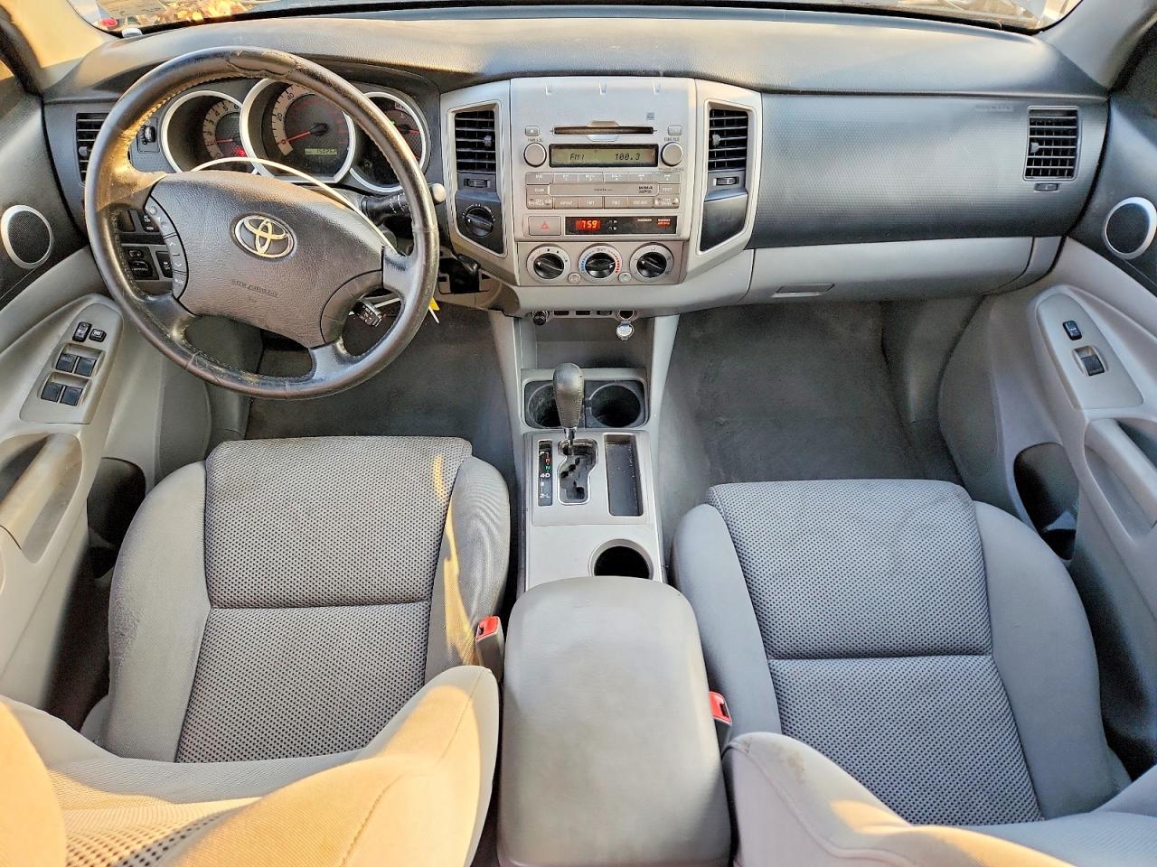 2011 Toyota Tacoma V6 Gray vin: 3TMLU4EN5BM073846
