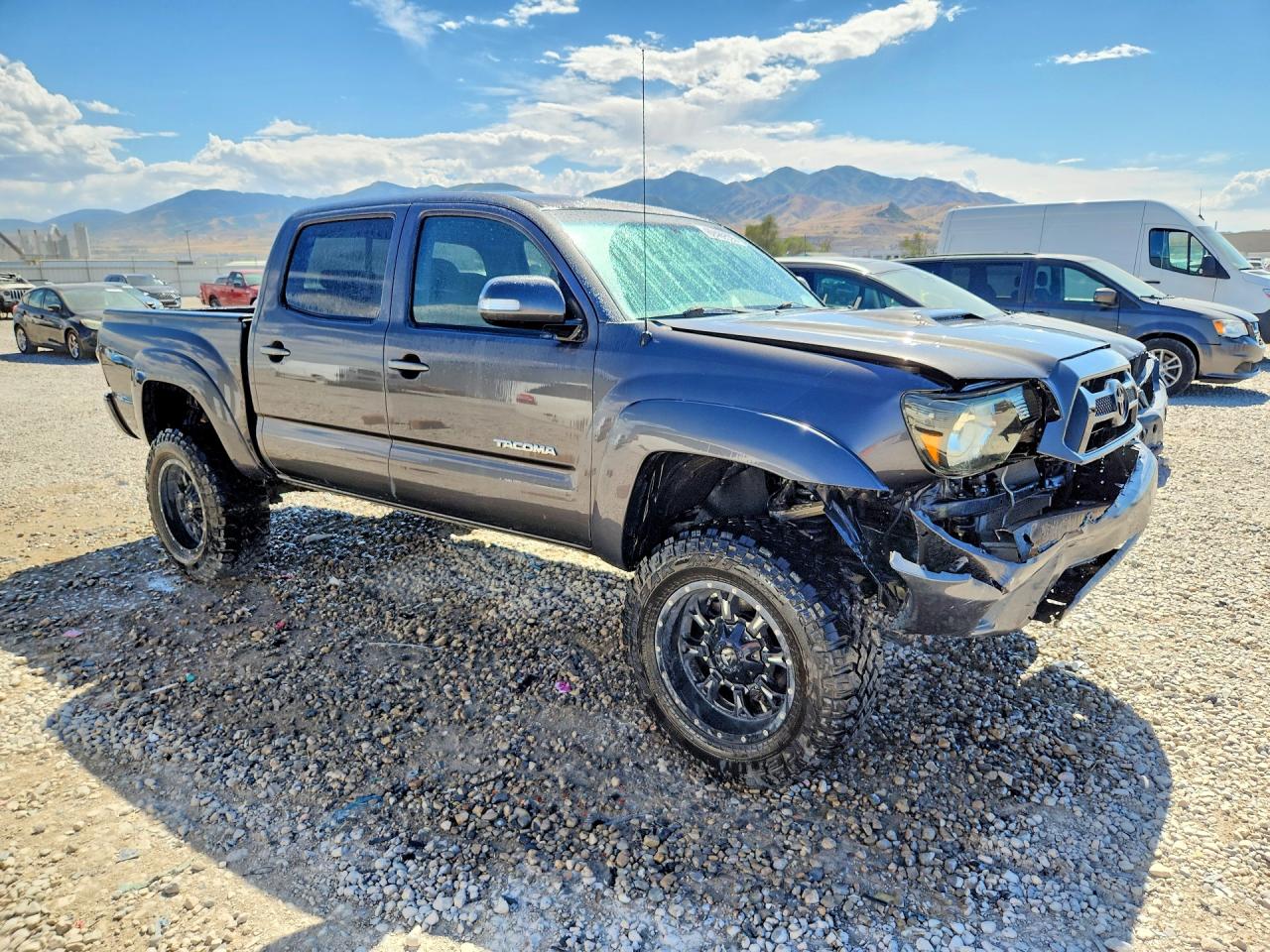 2012 Toyota Tacoma Double Cab Угольный vin: 3TMLU4EN5CM086730