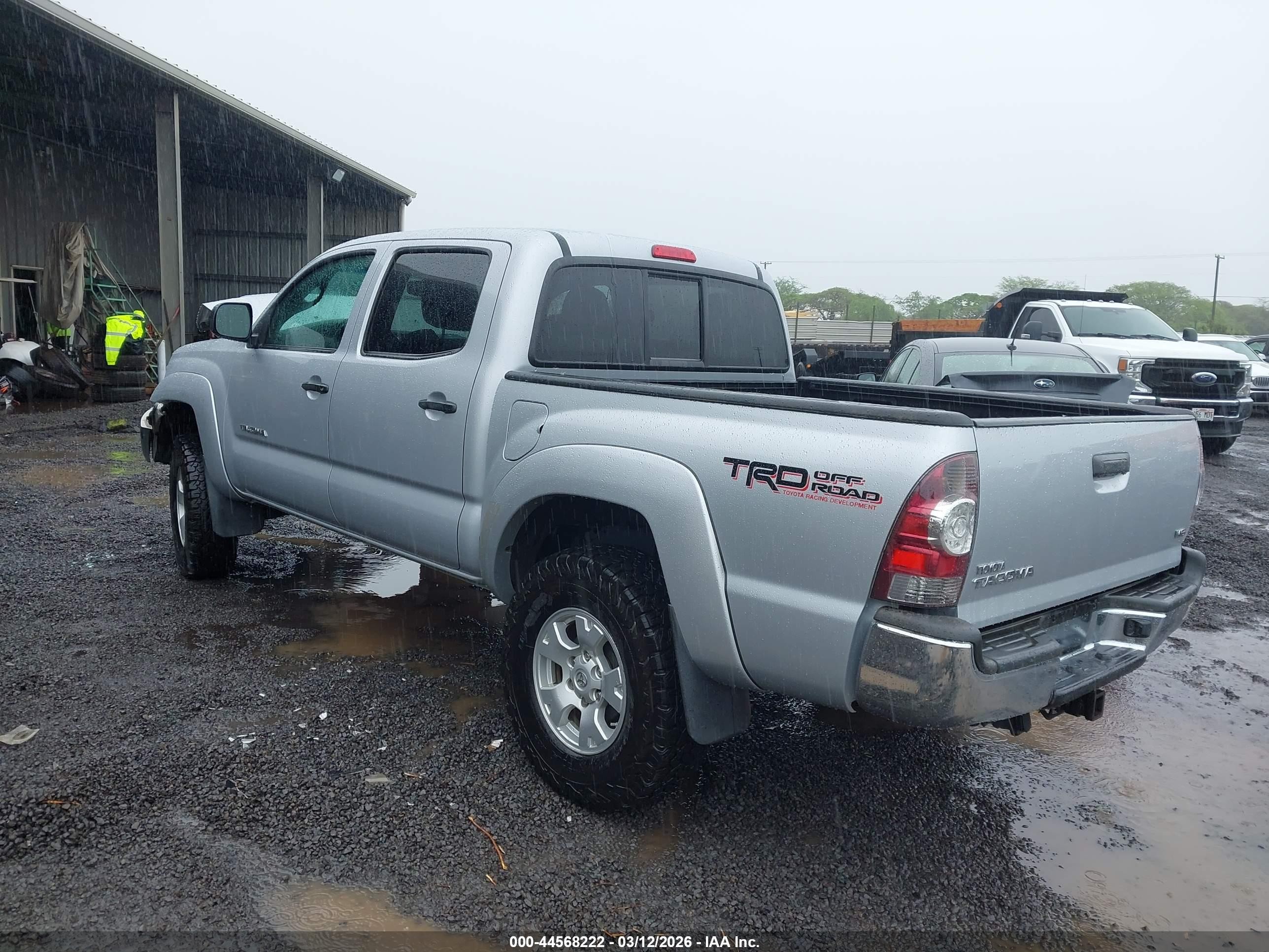 2012 Toyota Tacoma Base V6 Gray vin: 3TMLU4EN5CM094231