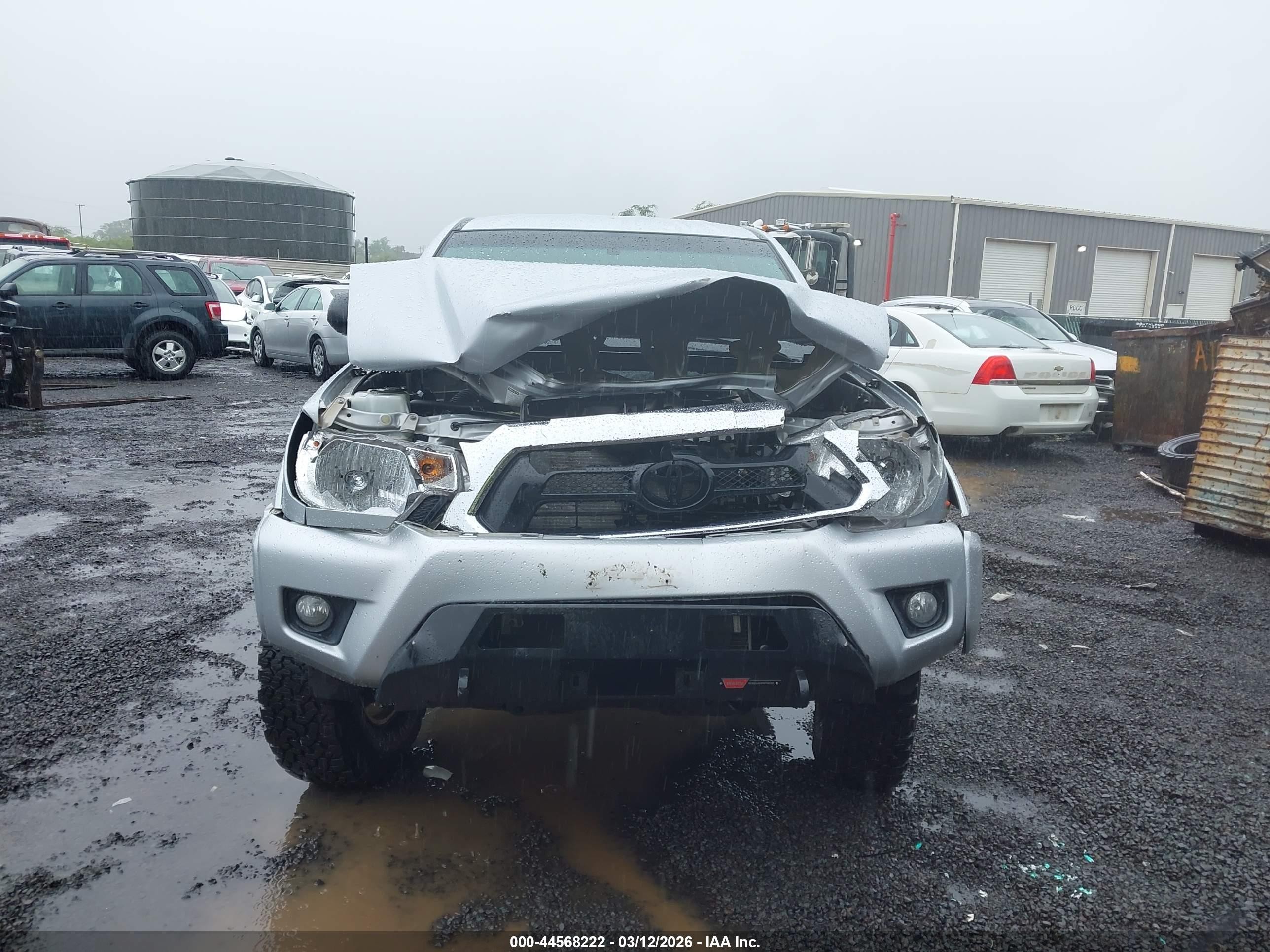 2012 Toyota Tacoma Base V6 Gray vin: 3TMLU4EN5CM094231