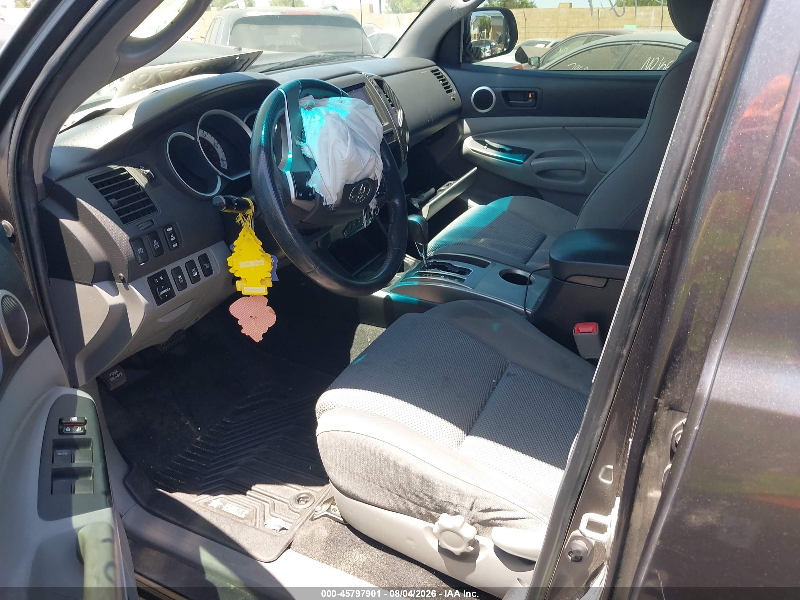 2013 Toyota Tacoma Base V6 Gray vin: 3TMLU4EN5DM109540